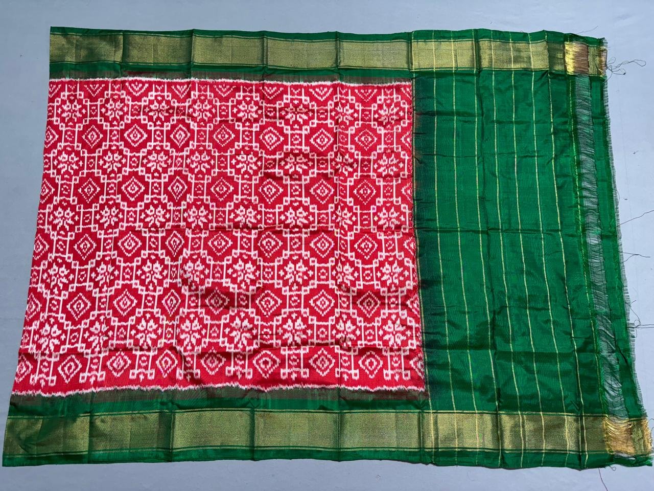 Ikat Dupatta - PSSIL03-ISDPDEICD-02