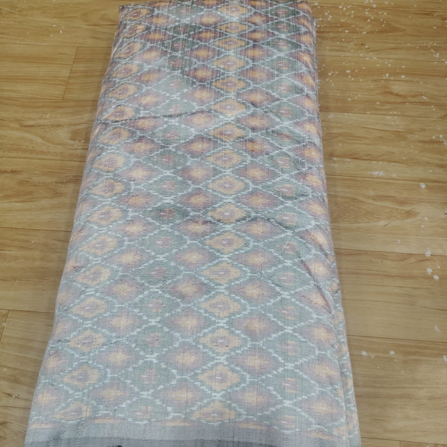 Ikat Fabric - PGYFL08-IRSFDIZSD-25