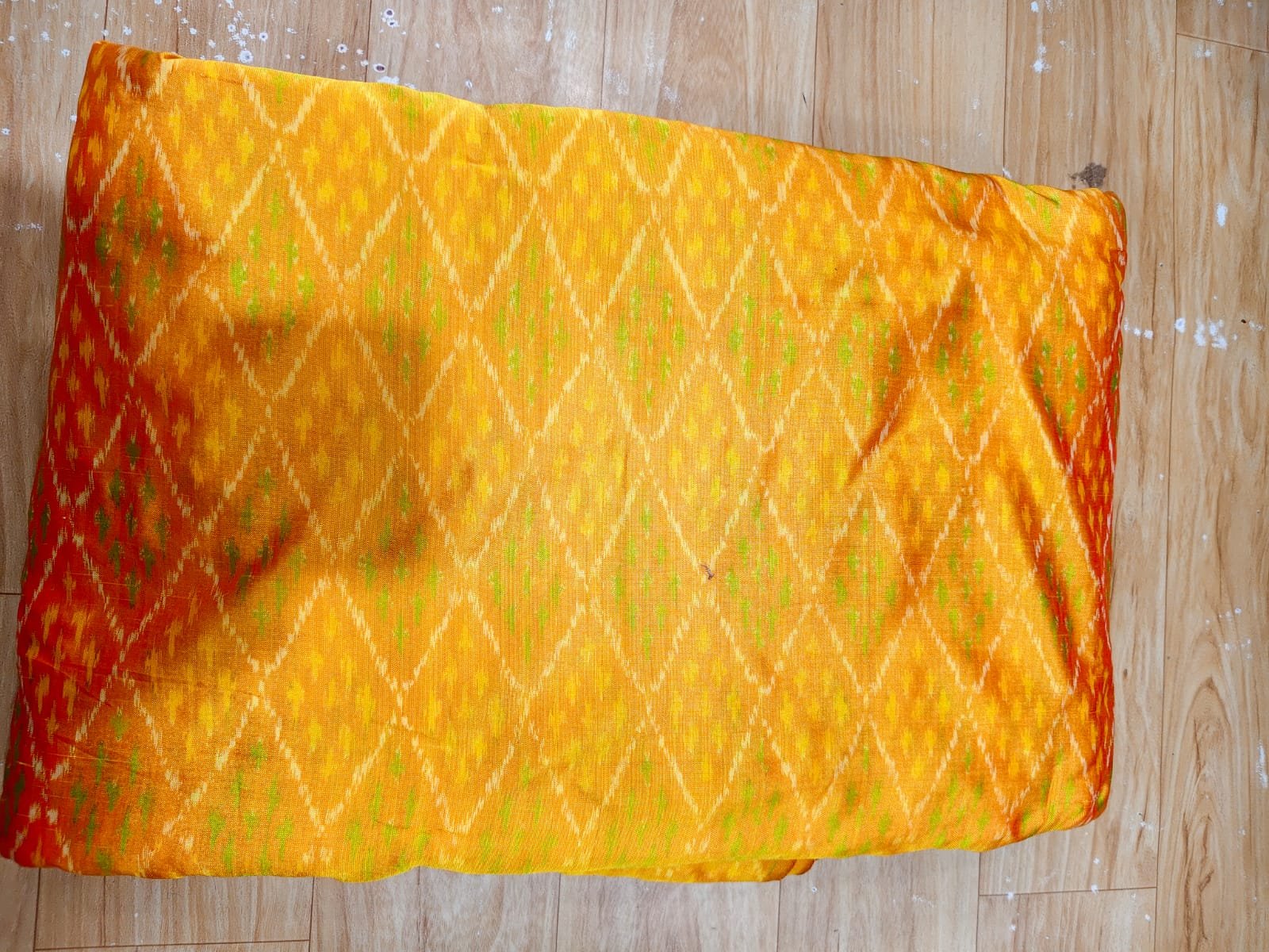 Ikat Fabric - PGYFL25-IDSSDIZSC-04