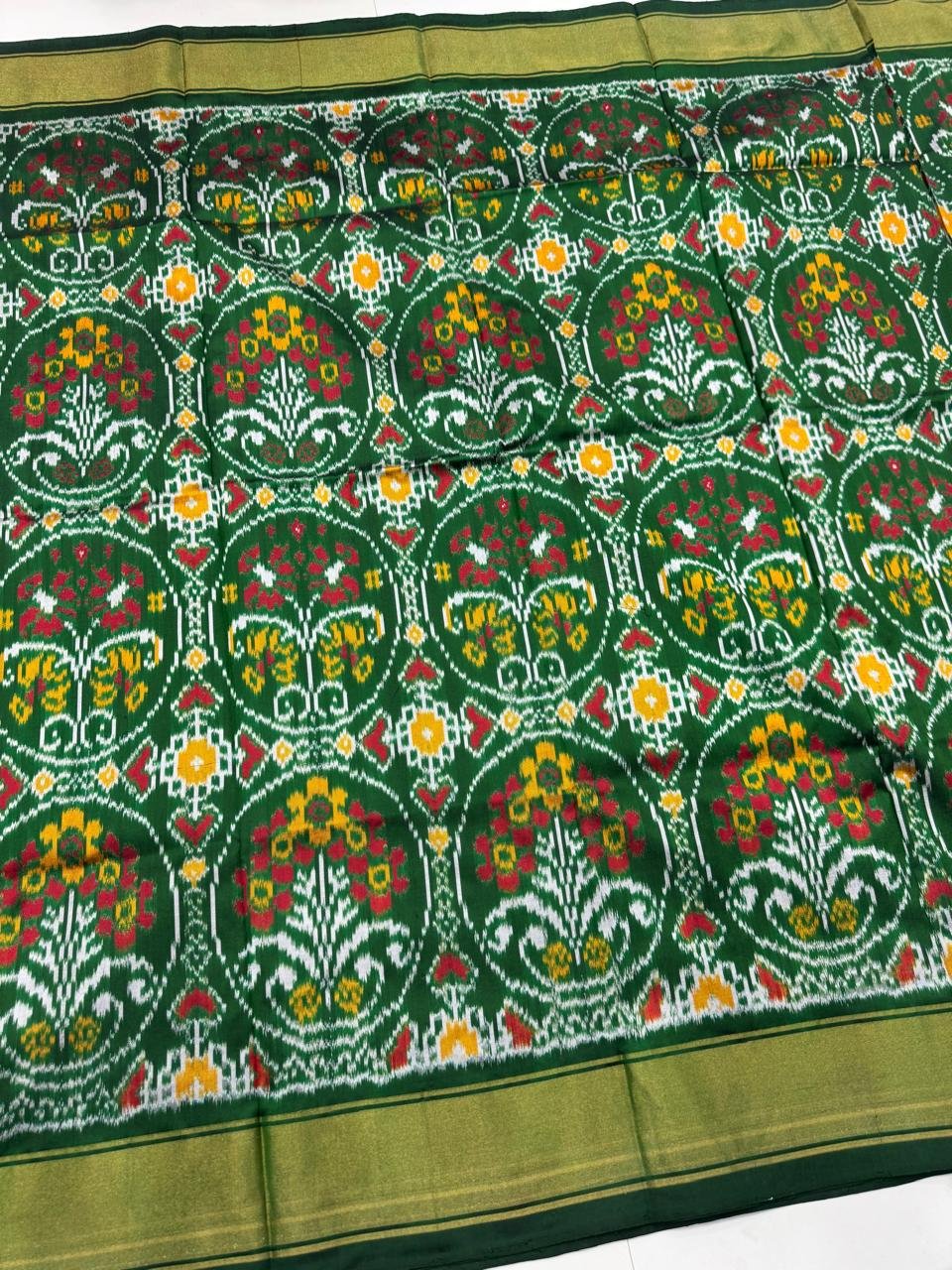 Ikat Fabric - PSDHL25-ISFCCZECC-01