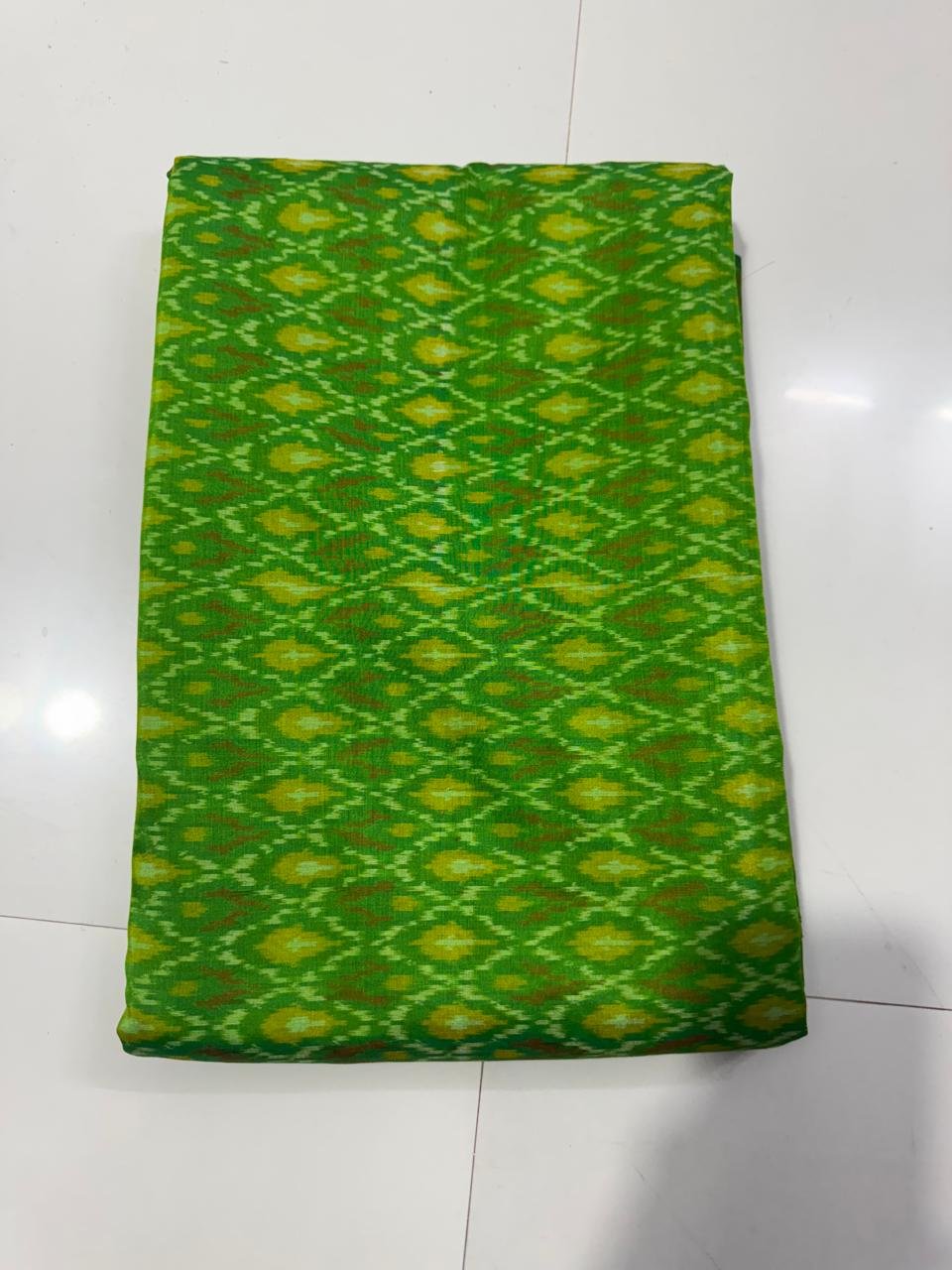 Ikat Fabric - PSDHN02-ISCFDDXZD-106