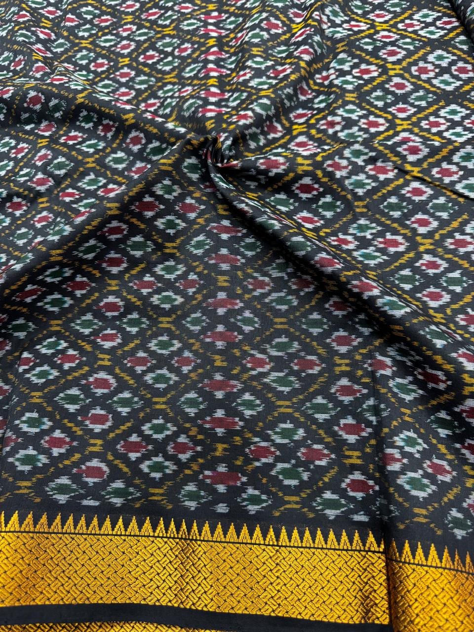 Ikat Fabric - PSDHO26-ISCFCDNSD-01