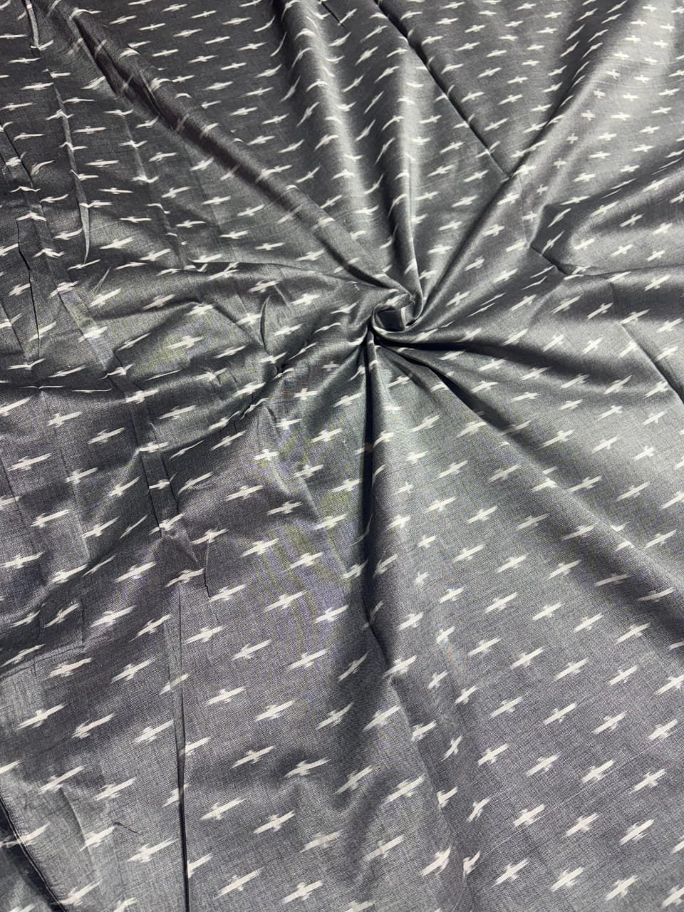 Ikat Fabric - PSSIG18-IMCFDCZBC-09