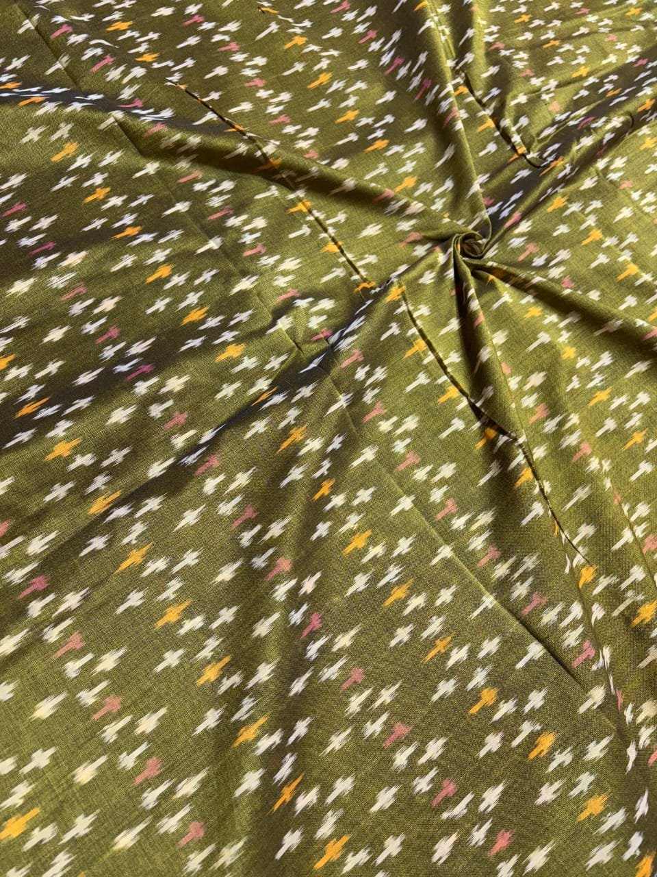 Ikat Fabric - PSSIG18-IMCFDCZBC-22