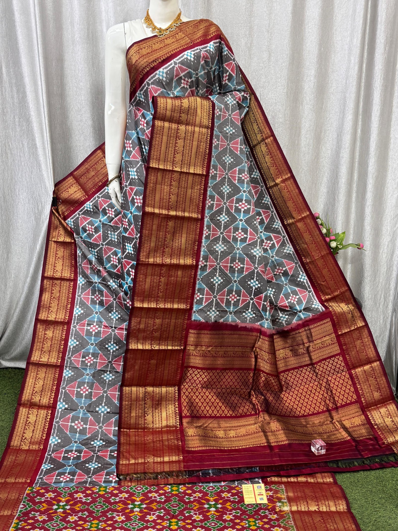 Kanchi Border Ikat - PASKN08-KBRPIFSDC-01