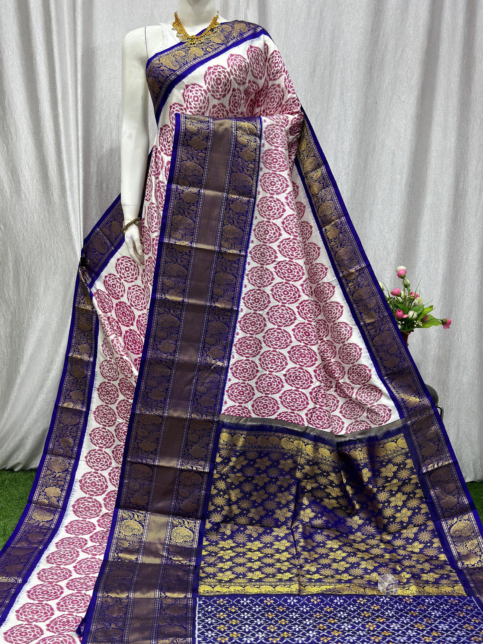Kanchi Border Ikat - PASKN08-KBRPISEDC-08