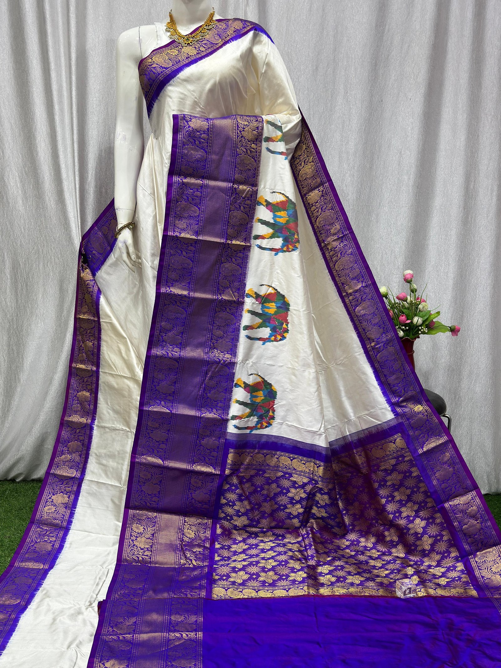 Kanchi Border Ikat - PASKN08-KBRPISEDC-16