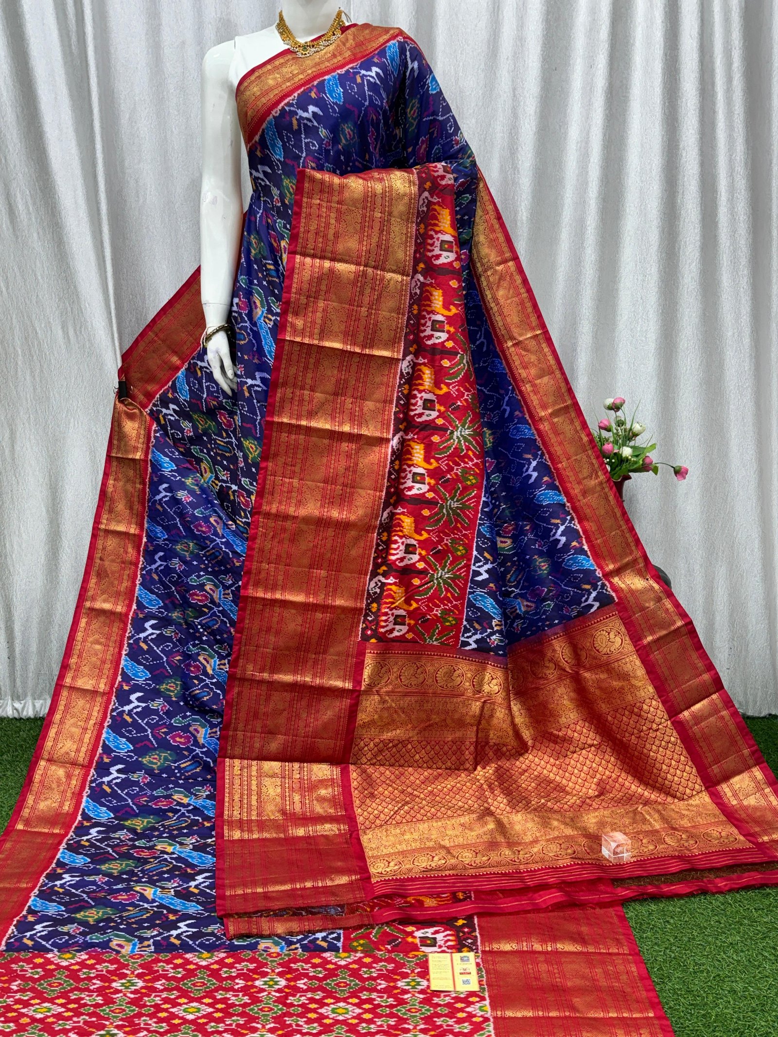 Kanchi Border Ikat - PASKN08-KBRPIXSCD-02
