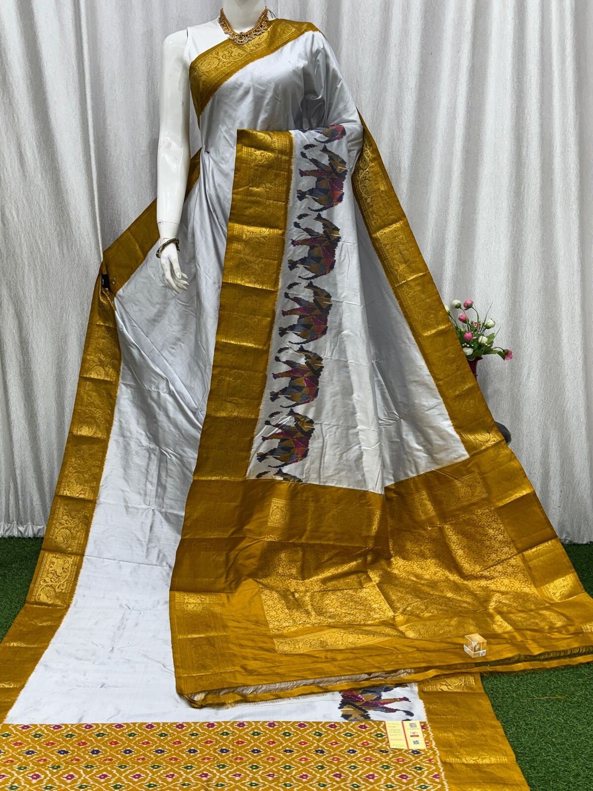 Kanchi Border Ikat - PASKY14-KBRSISDCC-19