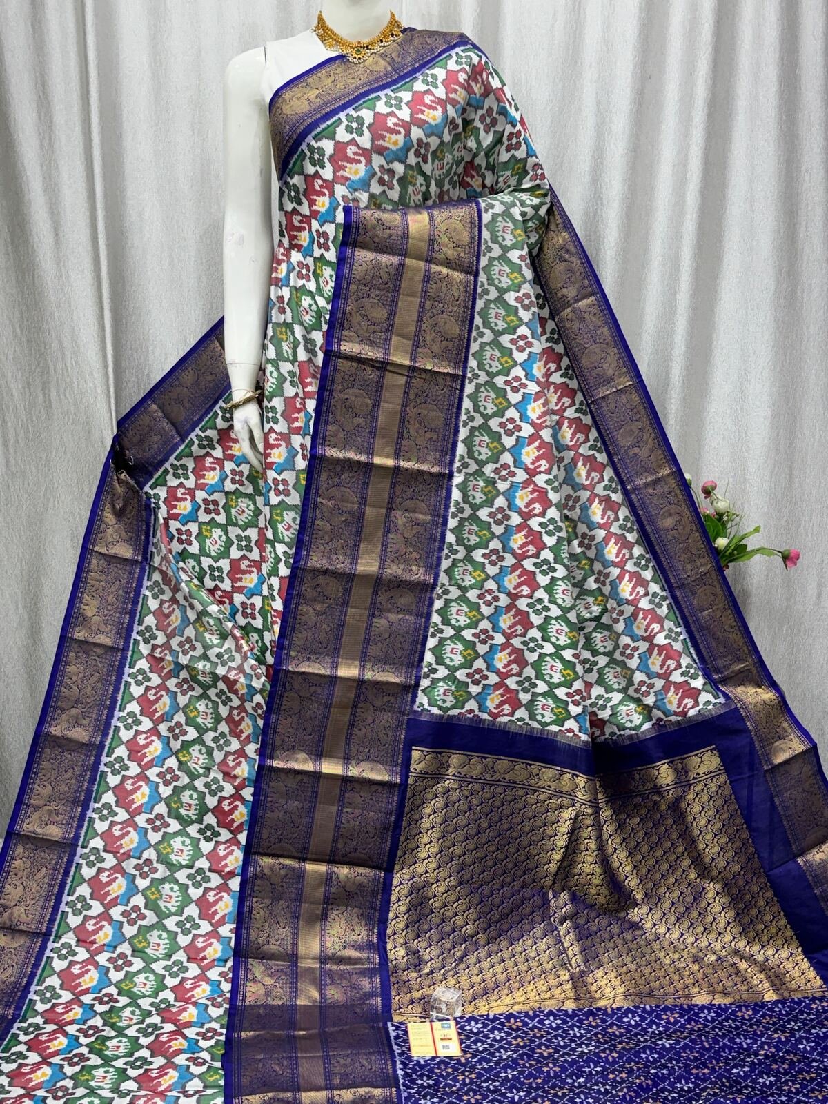 Kanchi Border Ikat - PASKY14-KBRSISDCC-23