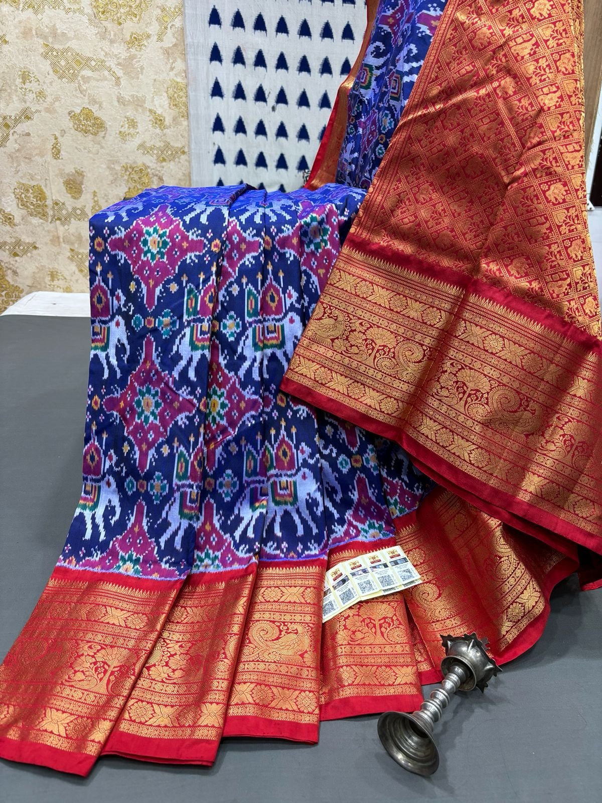 Kanchi Border Ikat - PRMHY24-KBRSIFSDC-04
