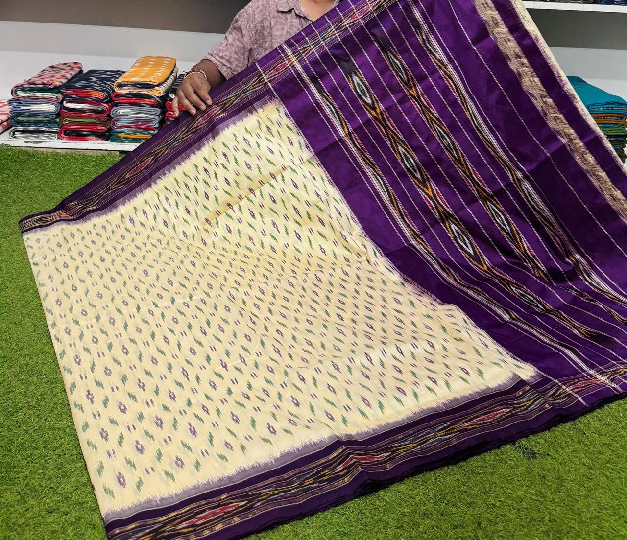 Light Weight Border Saree - PSRGY25-LSNBDSSCD-10