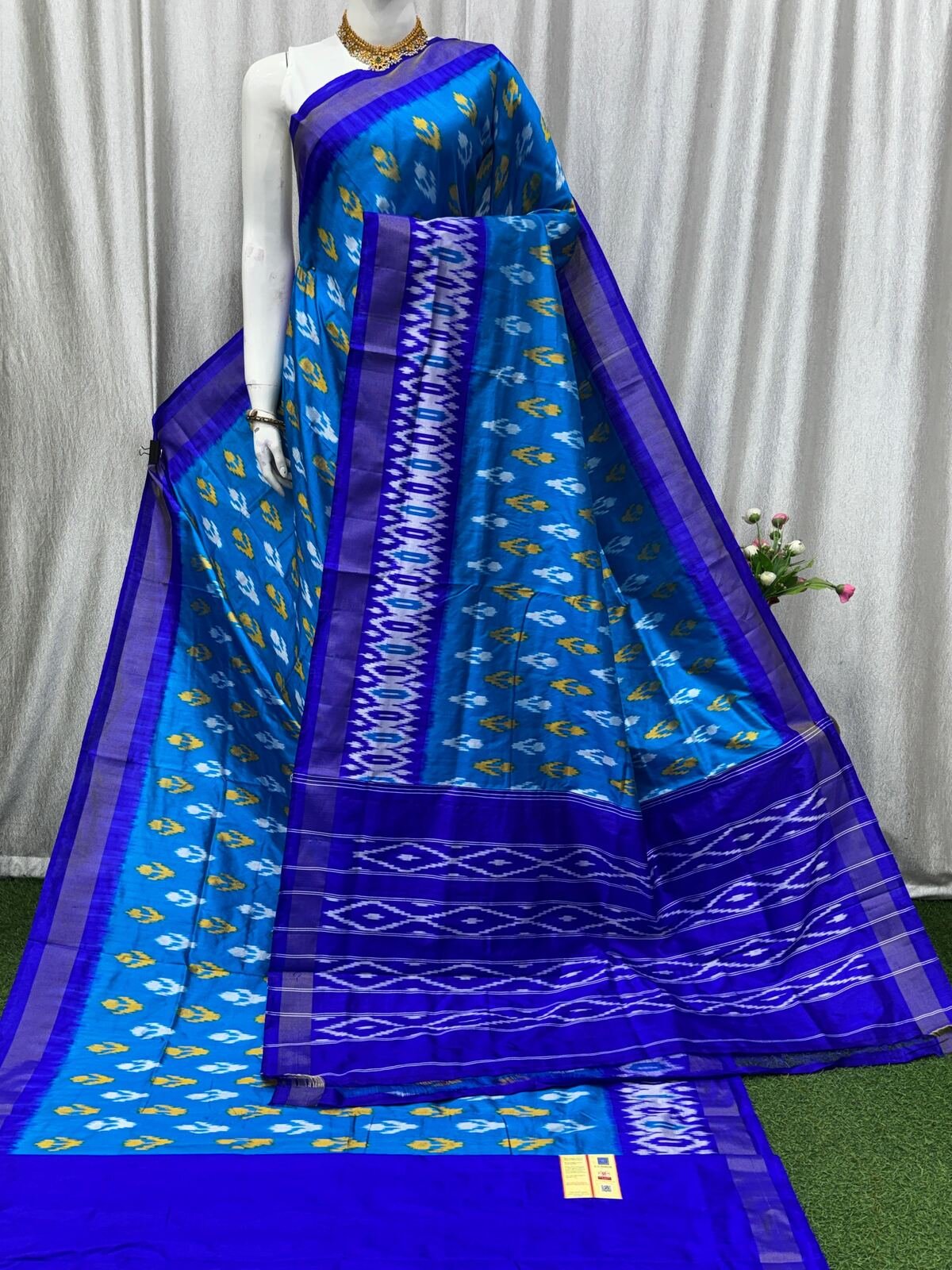 Lightweight Ikat Silk - PASKL30-LSWBCTDCD-36