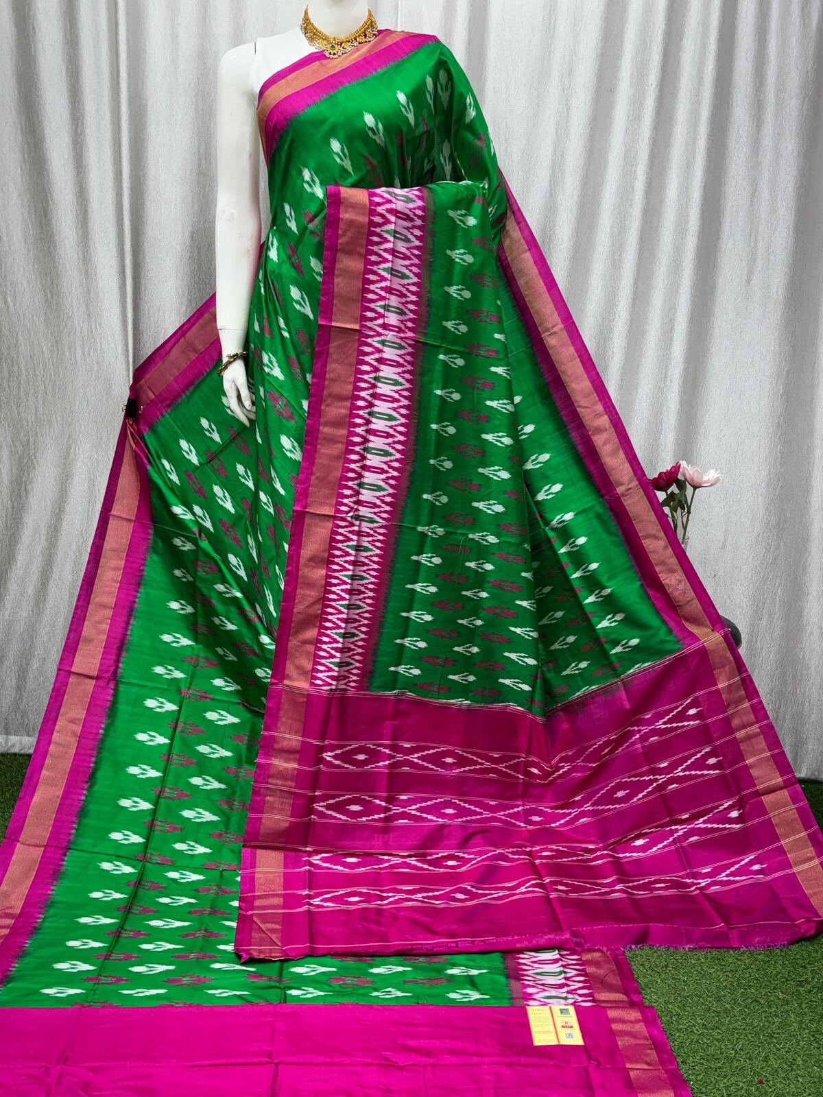Lightweight Ikat Silk - PASKL30-LSWBDTICD-33