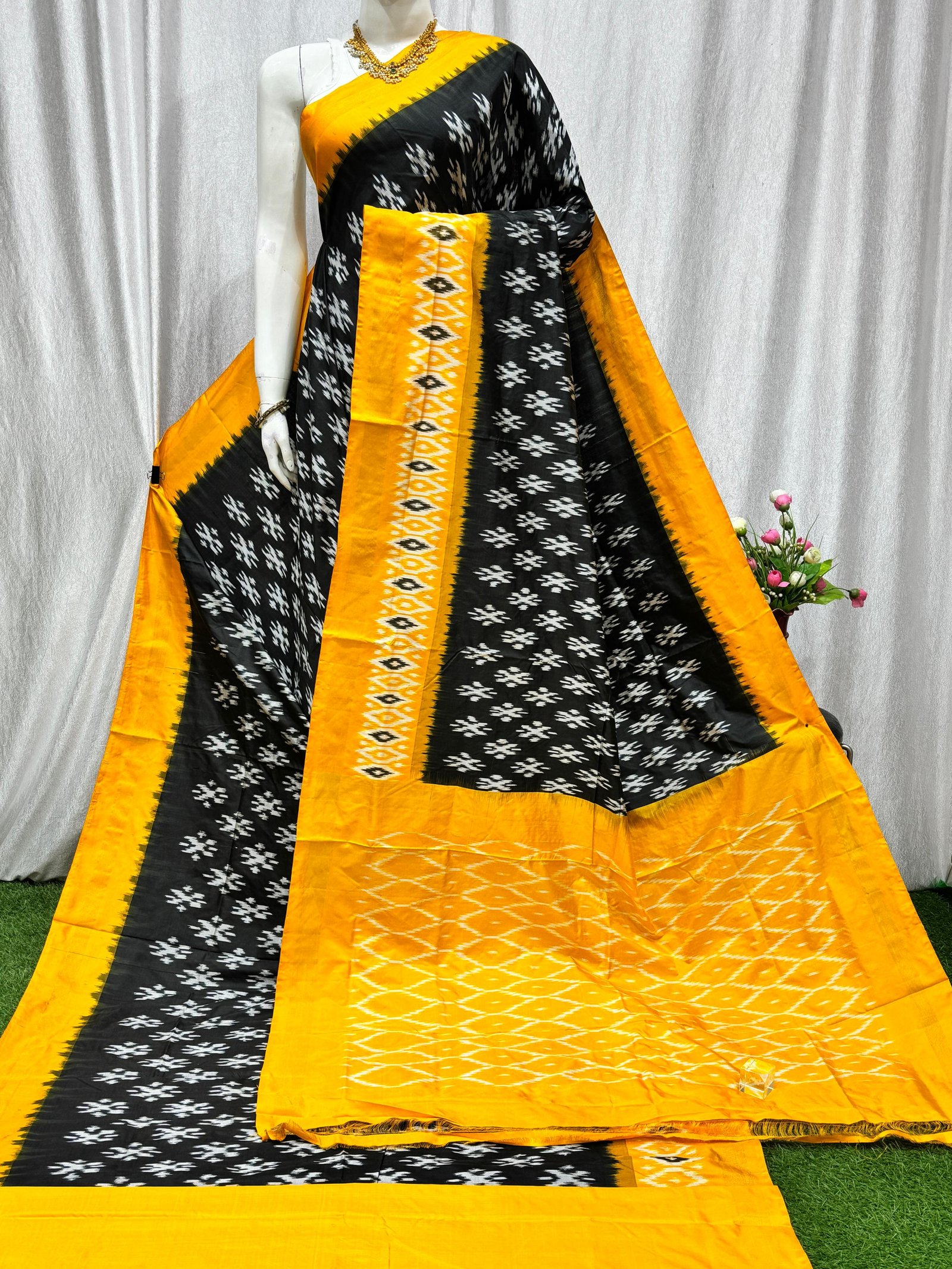 Lightweight Ikat Silk - PASKN18-LSWBDTCCD-43
