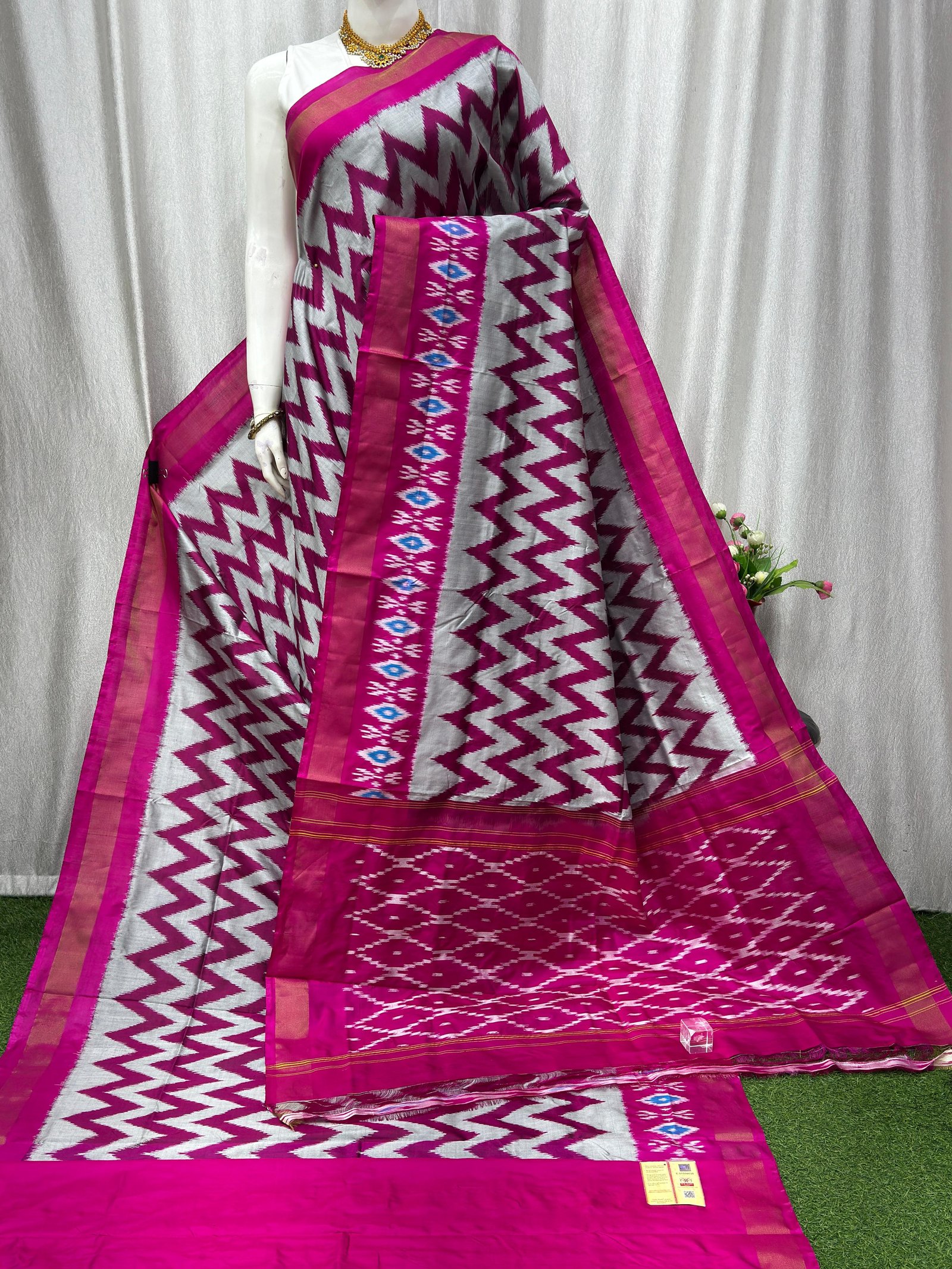 Lightweight Ikat Silk - PASKN18-LSWBDTCCD-48