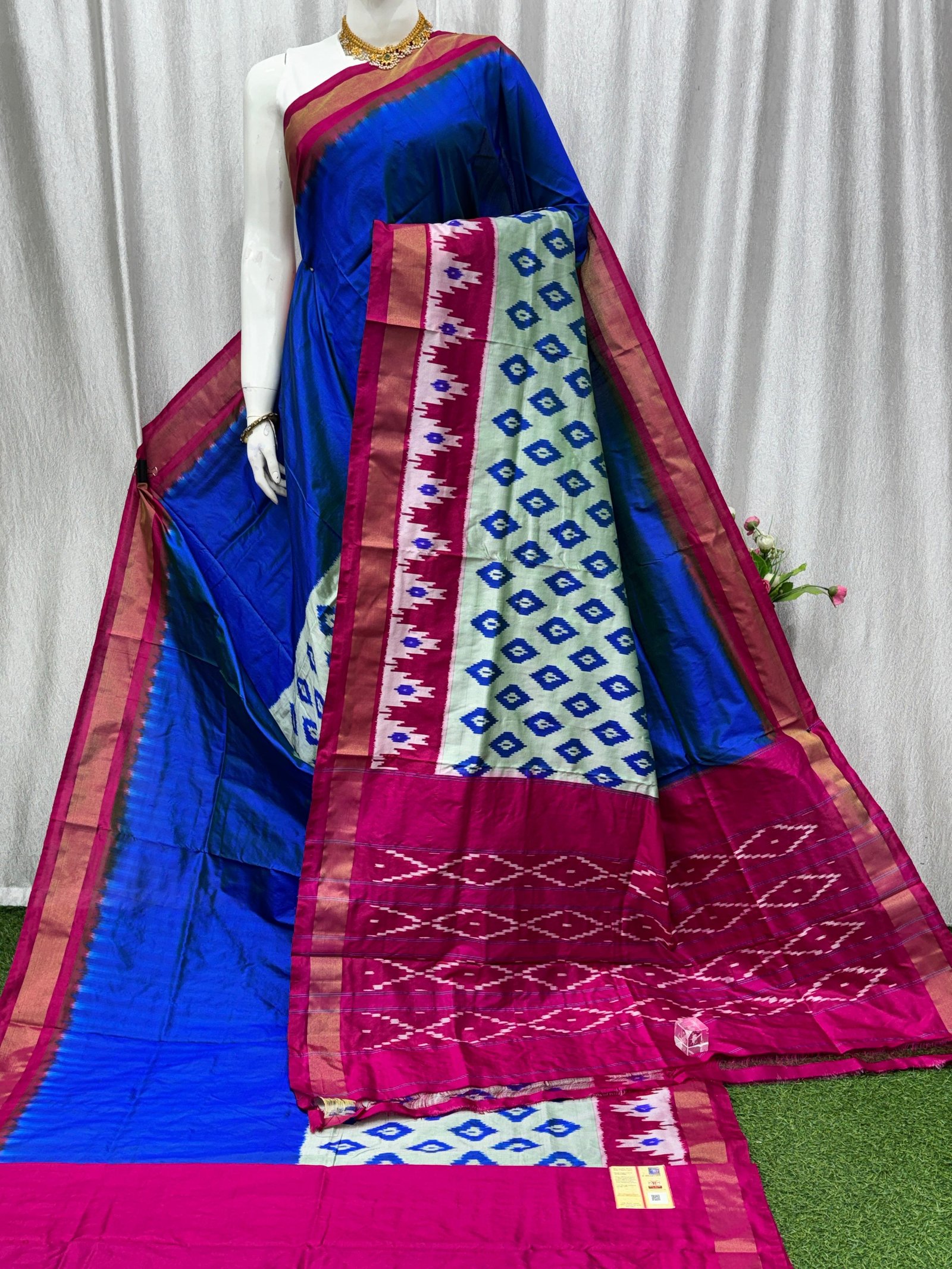 Lightweight Ikat Silk - PASKN27-LSWBDTDCC-33