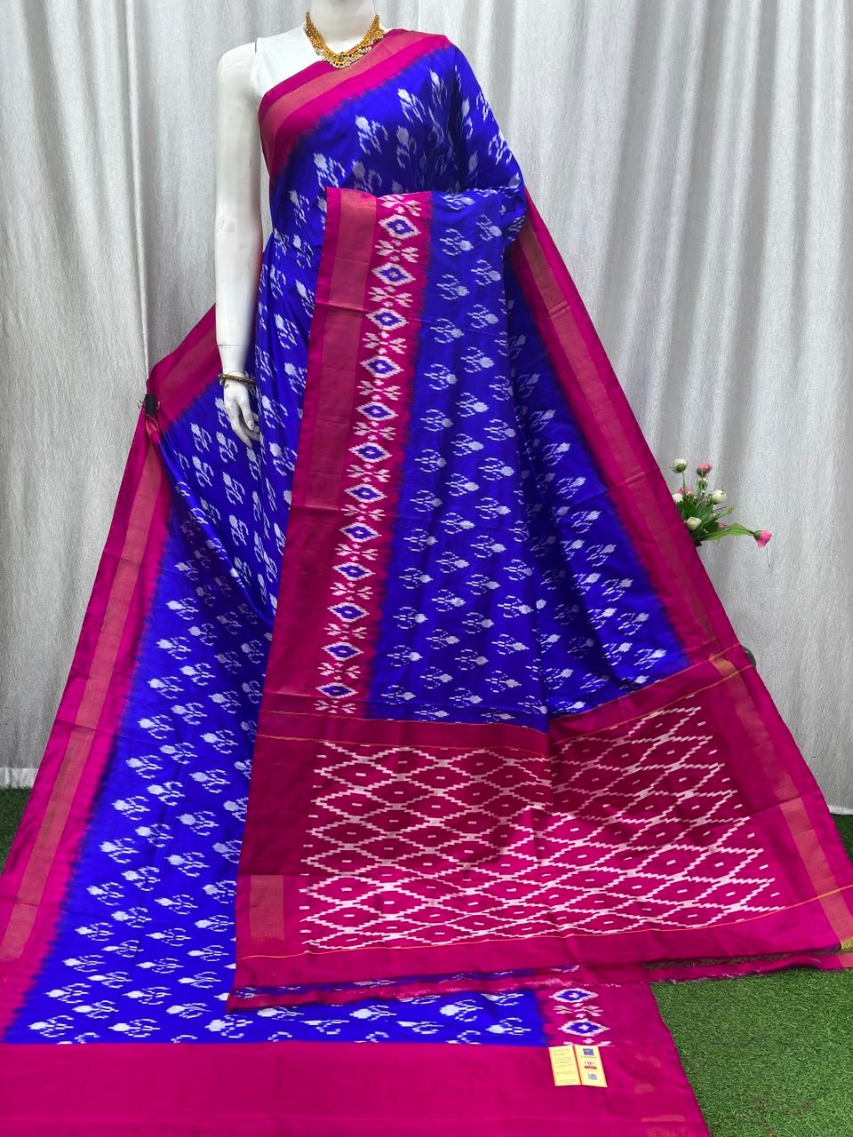 Lightweight Ikat Silk - PASKN27-LSWBDTDCC-46