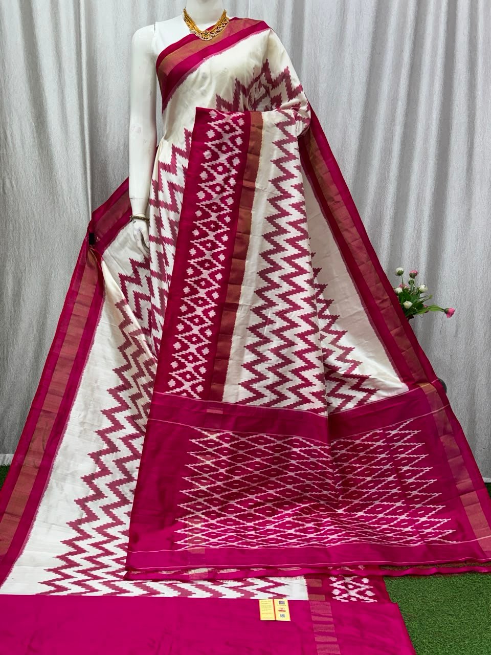 Lightweight Ikat Silk - PASKN27-LSWBDTDCC-63