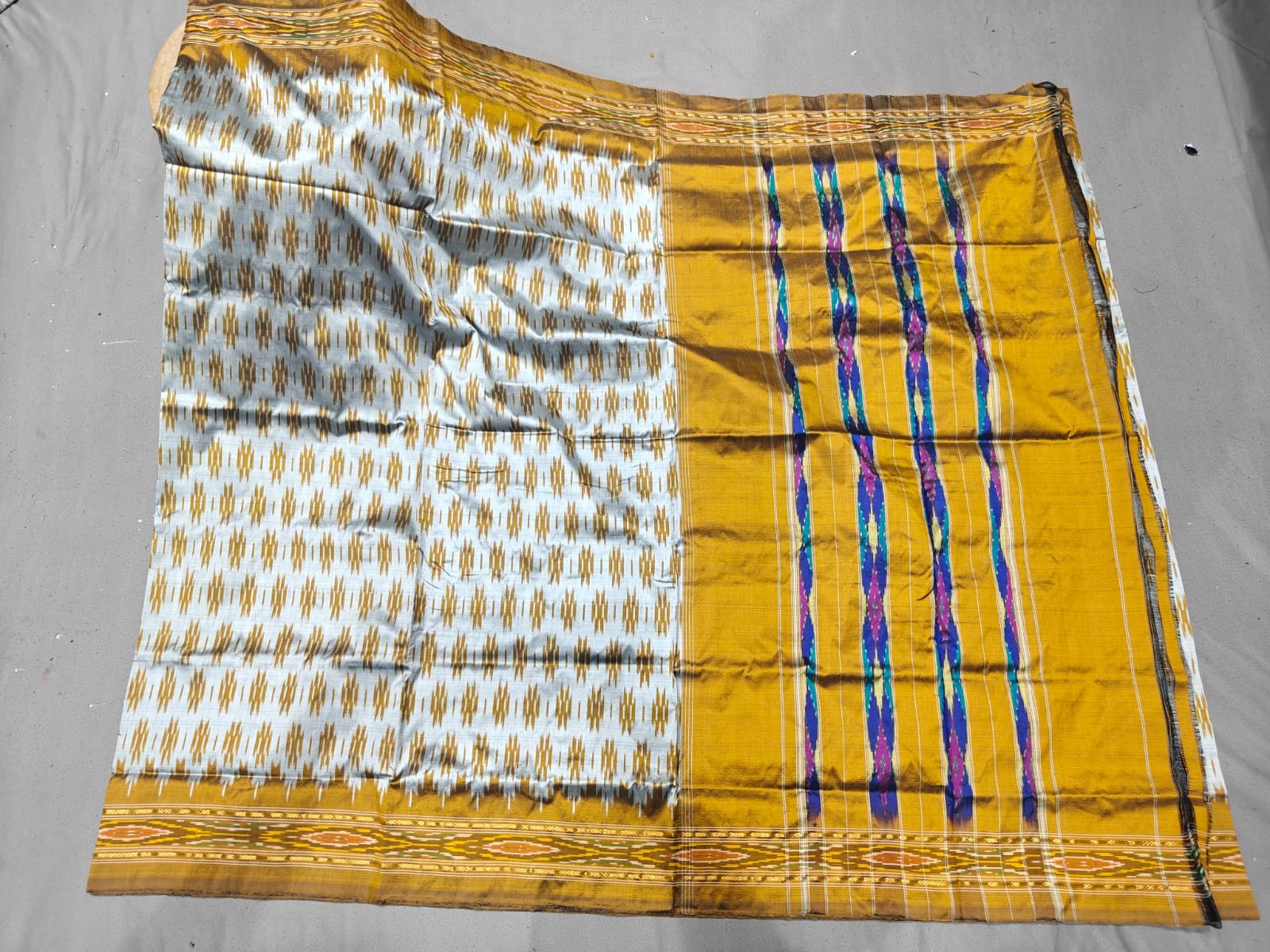 Lightweight Ikat Silk - PGMRL25-LSNBCSNDC-24