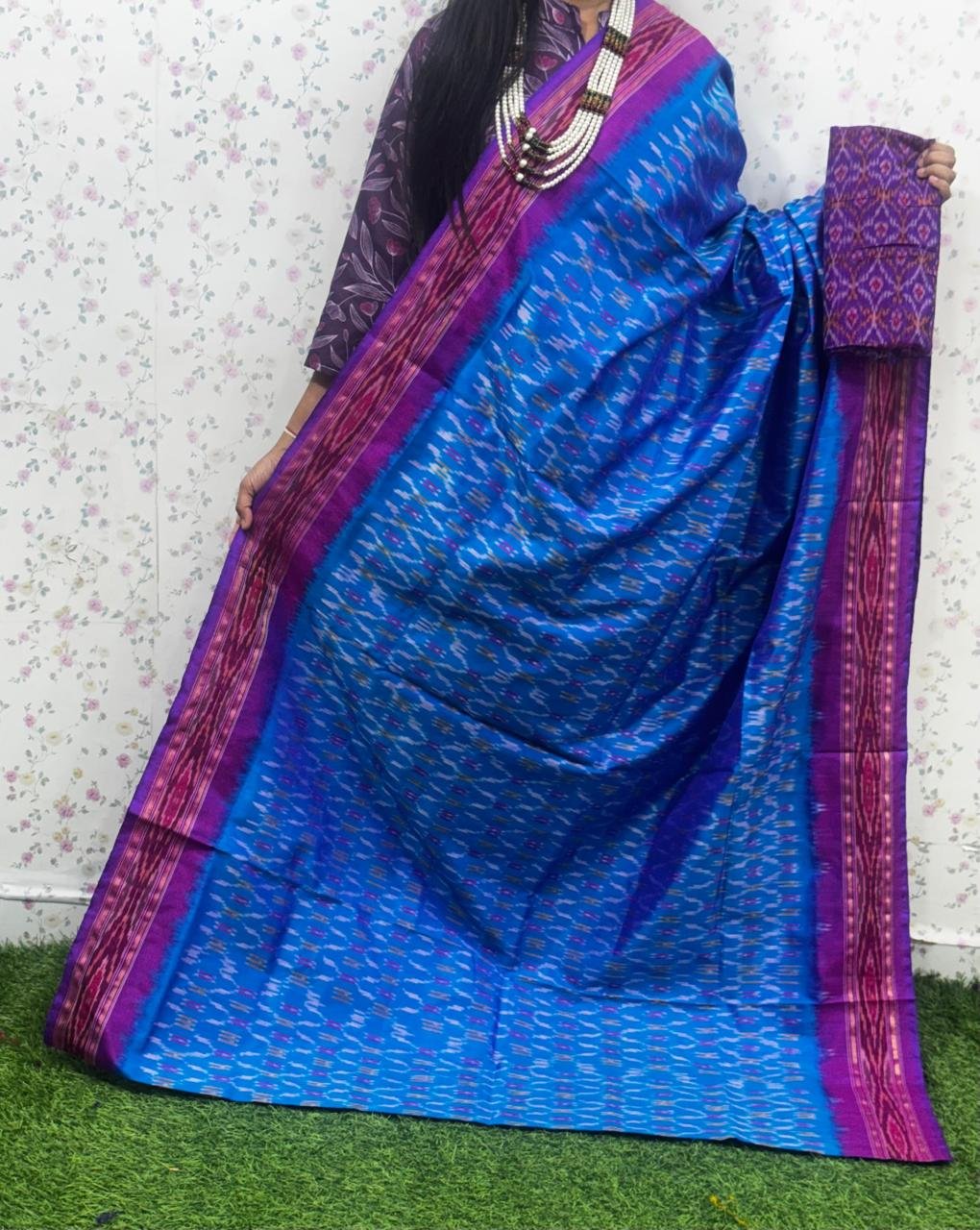 Lightweight Ikat Silk - PSDHG11-LSWBCXFDD-19