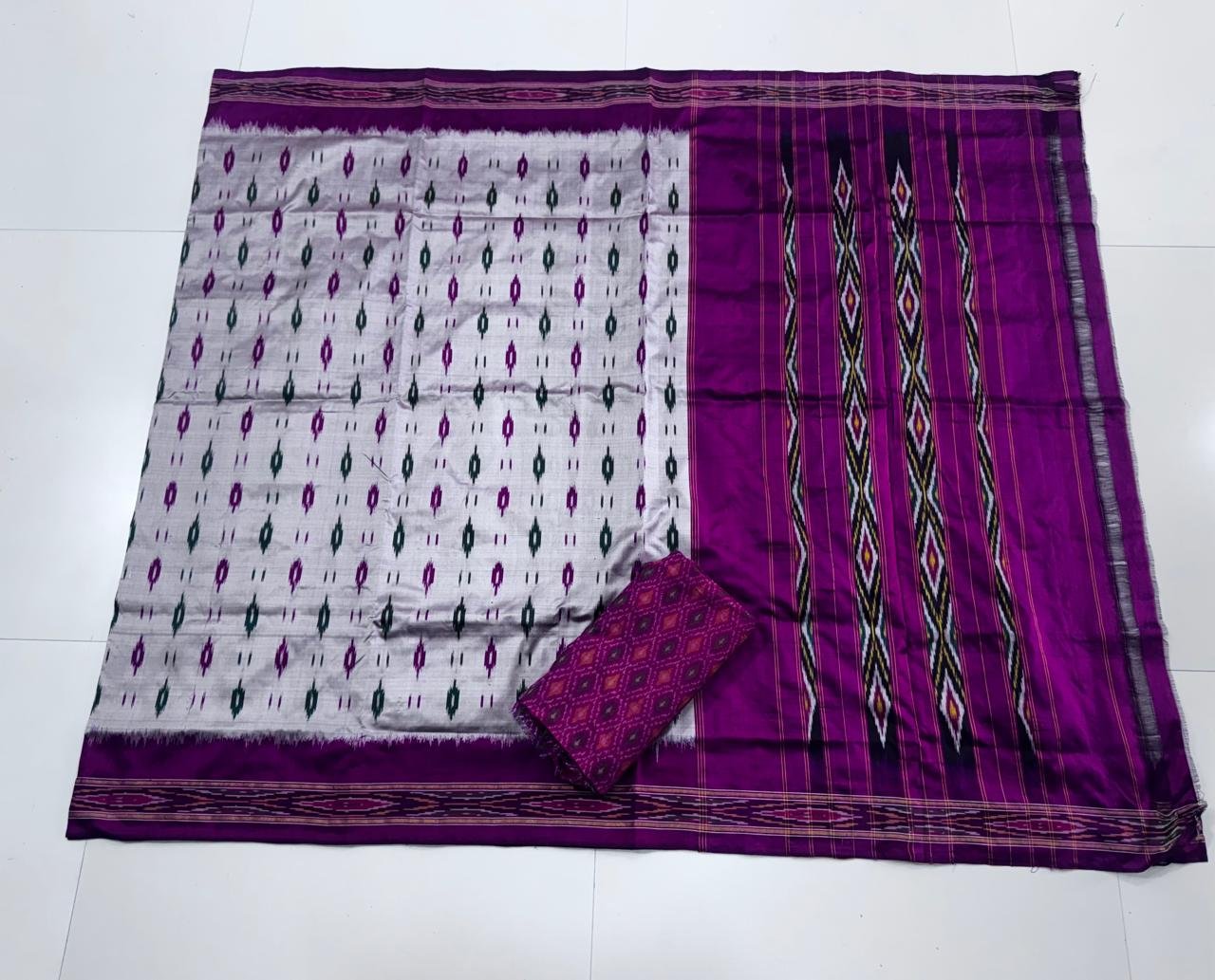 Lightweight Ikat Silk - PSDHL08-LSWBCXDCD-13