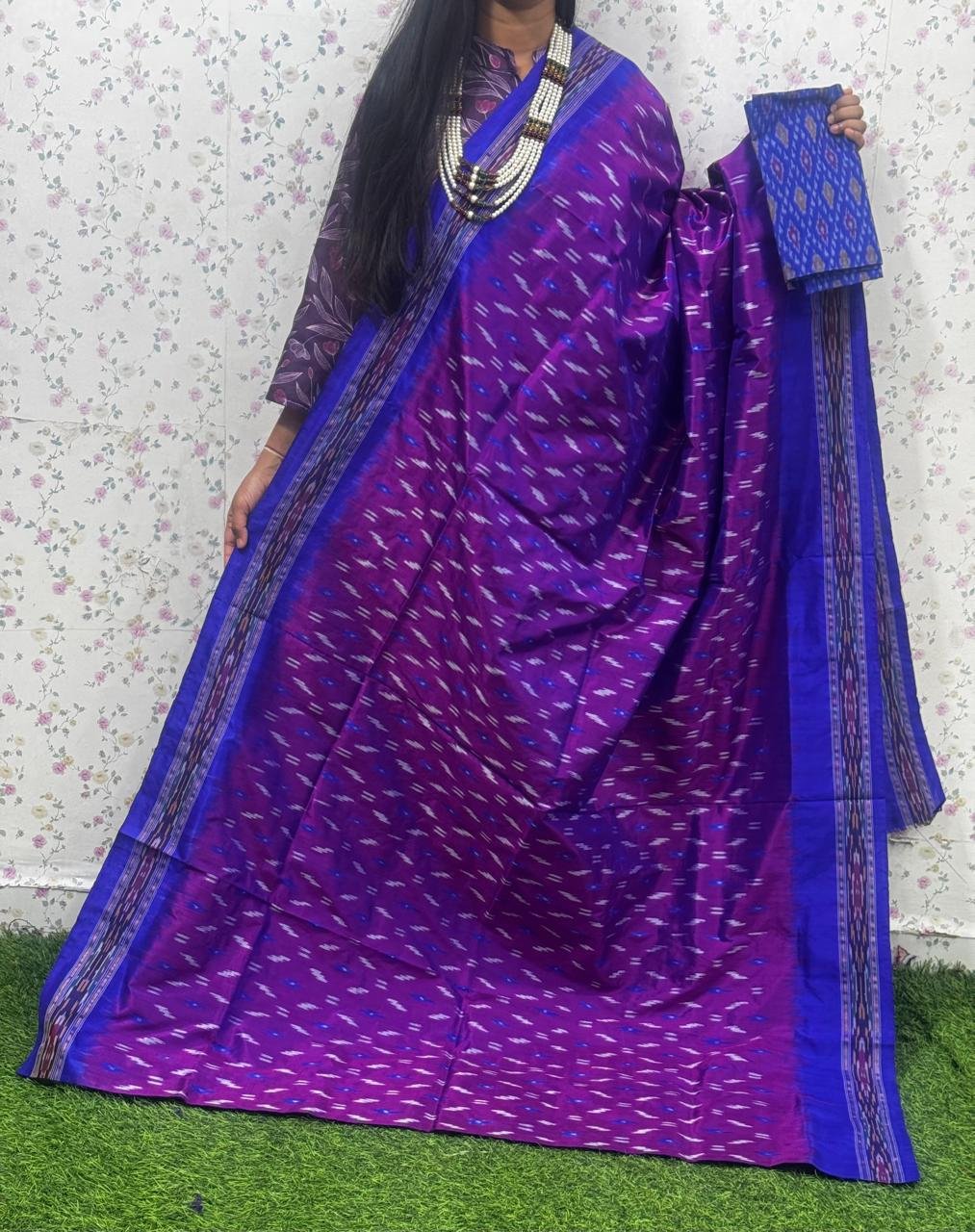 Lightweight Ikat Silk - PSDHS08-LSWBCXFDD-14