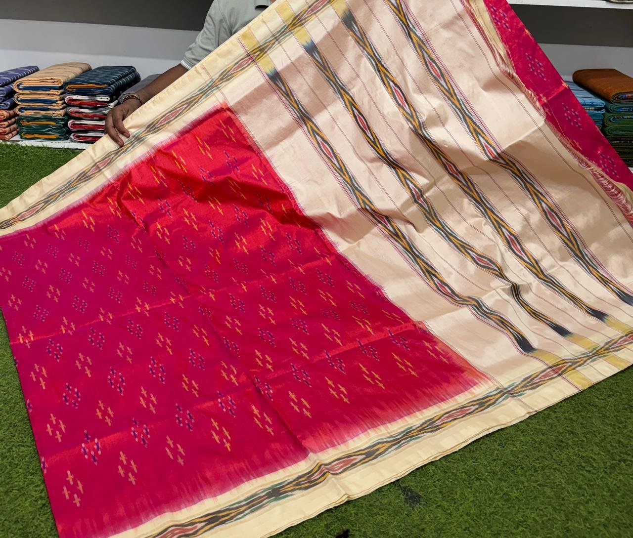 Lightweight Ikat Silk - PSRGL31-LSNBCSSDC-02