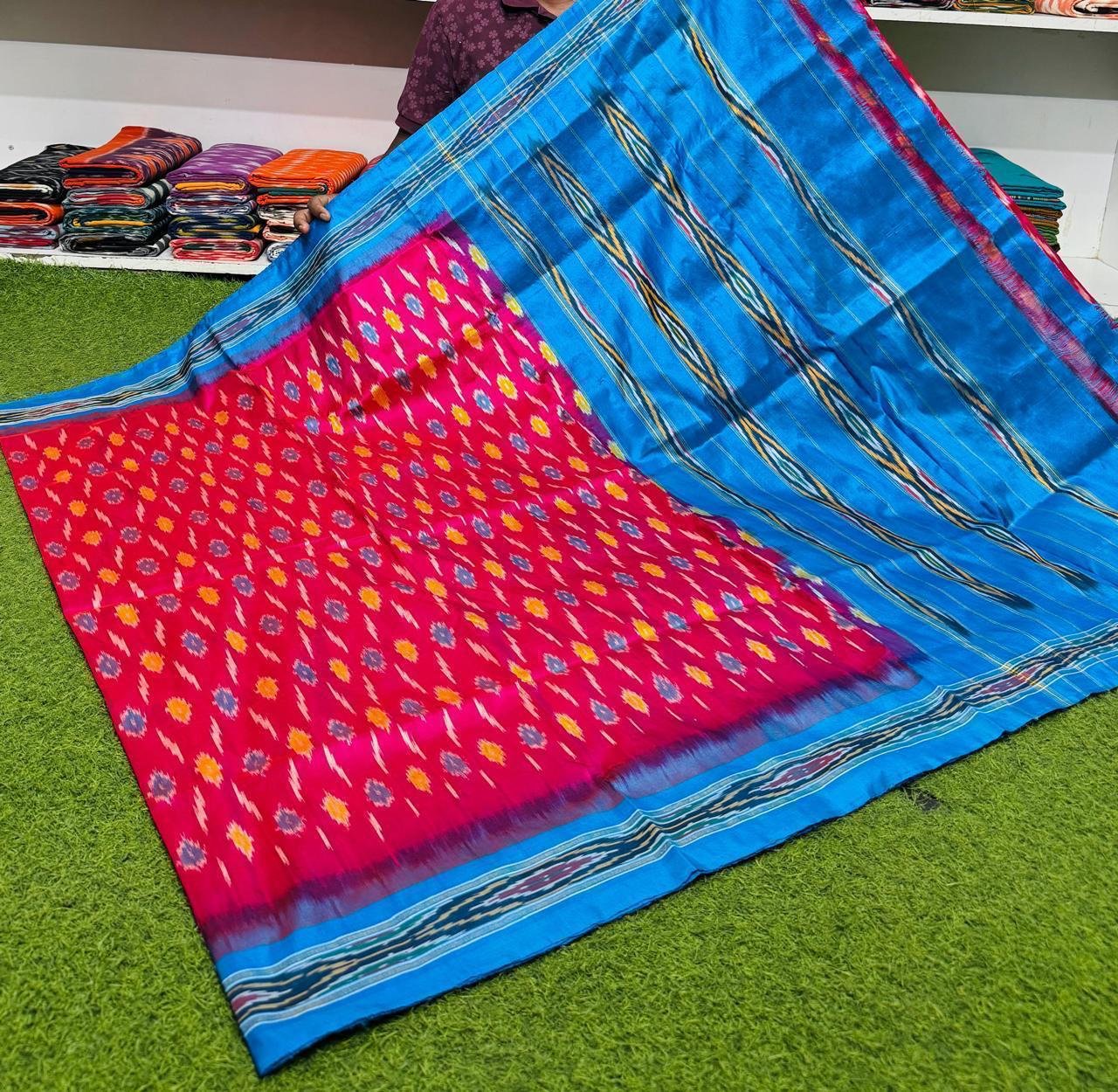 Lightweight Ikat Silk - PSRGL31-LSNBCSSDC-11