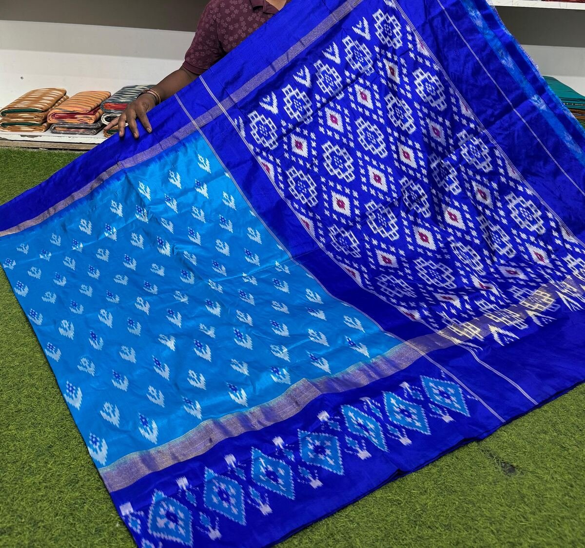 Lightweight Ikat Silk - PSRGN04-LSWBDTDDC-17
