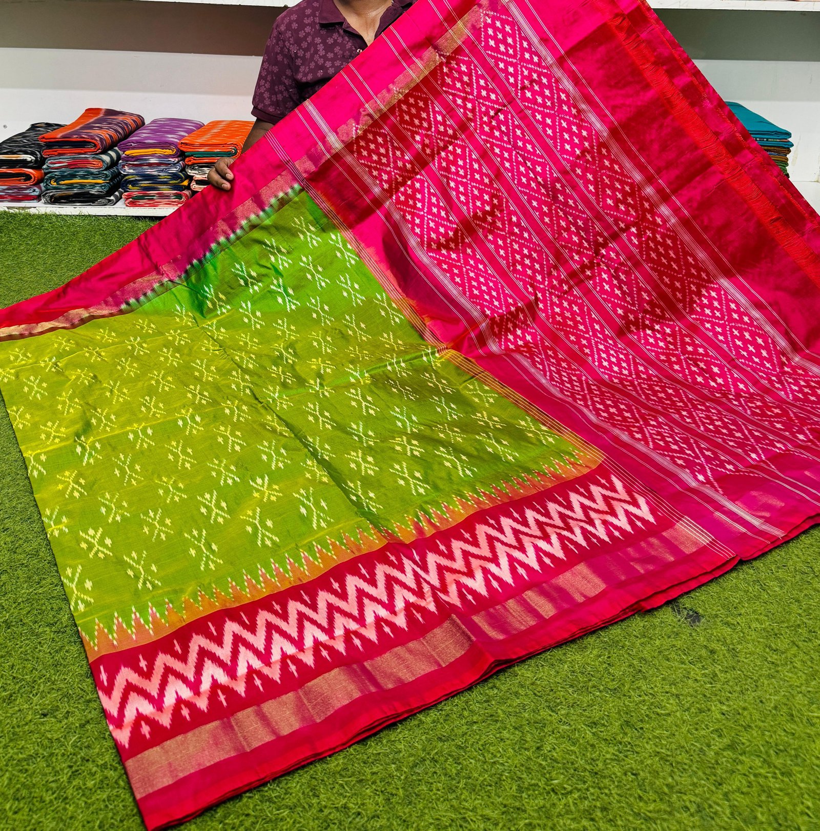 Lightweight Ikat Silk - PSRGN18-LSWBDTDDC-01