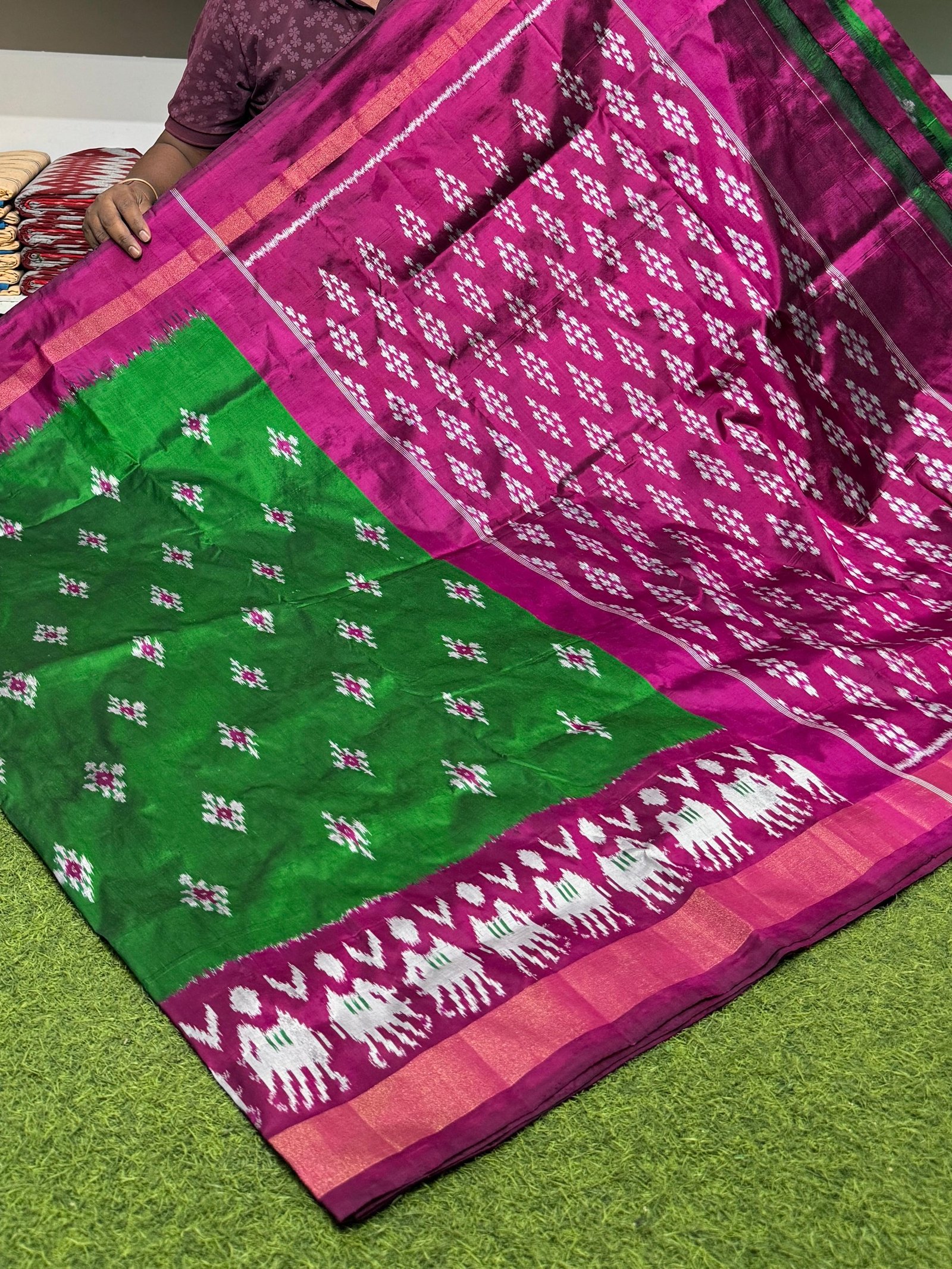 Lightweight Ikat Silk - PSRGN18-LSWBDTDDC-29