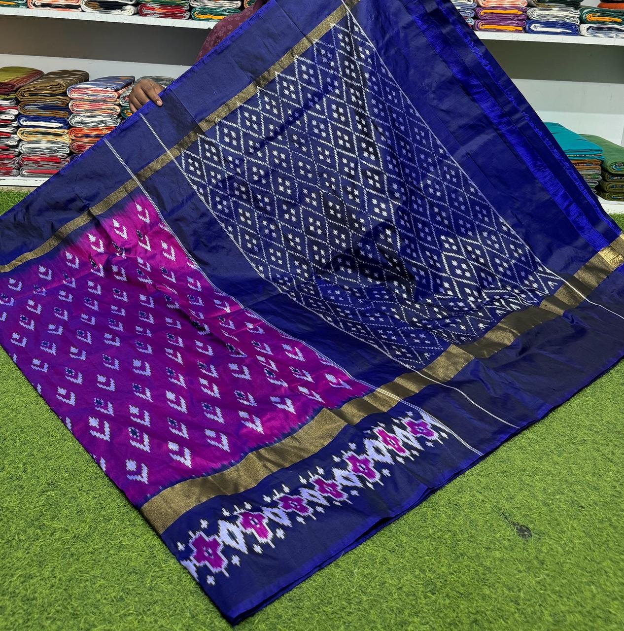 Lightweight Ikat Silk - PSRGN18-LSWBDTDDC-47