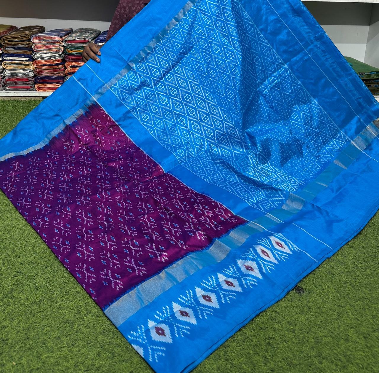 Lightweight Ikat Silk - PSRGN18-LSWBDTDDC-52