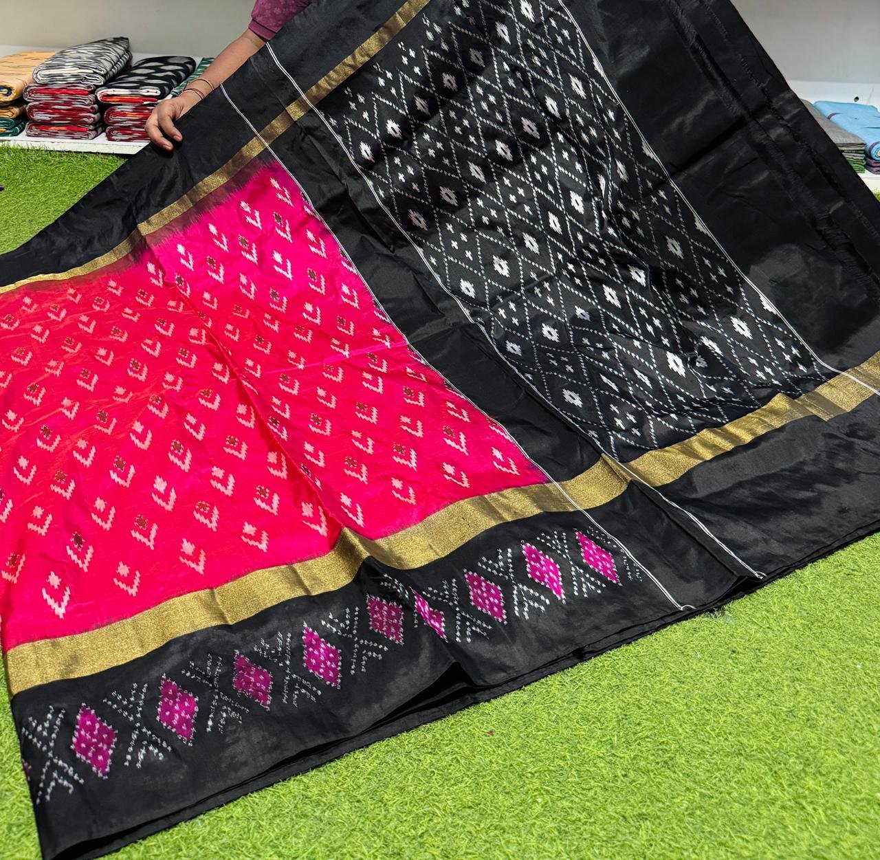 Lightweight Ikat Silk - PSRGO01-LSWBDTZCD-05