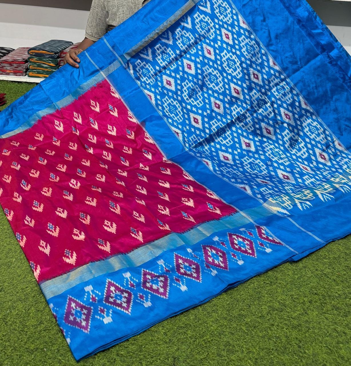Lightweight Ikat Silk - PSRGO01-LSWBDTZCD-60