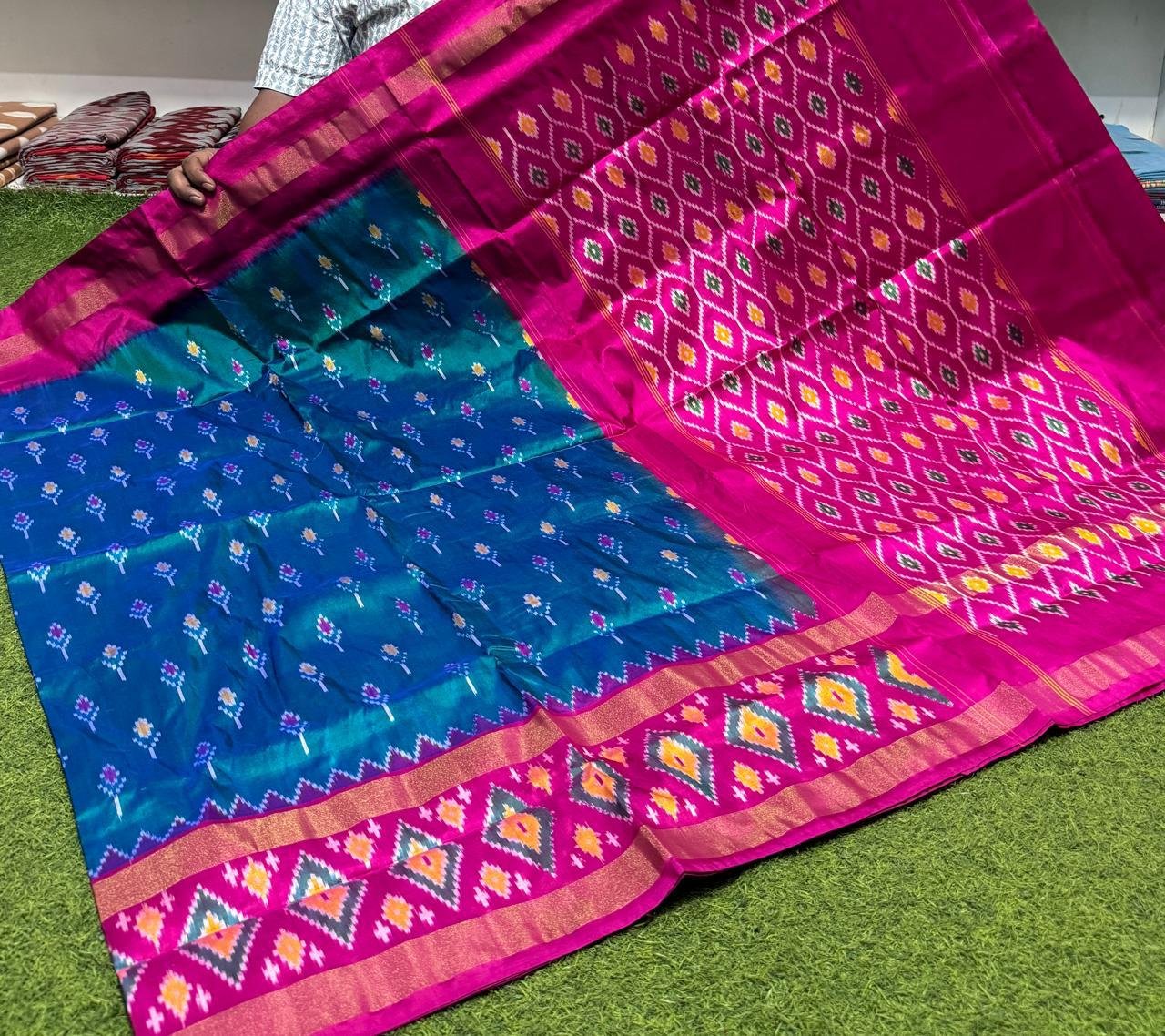 Lightweight Ikat Silk - PSRGO26-LSWBDTFDD-75