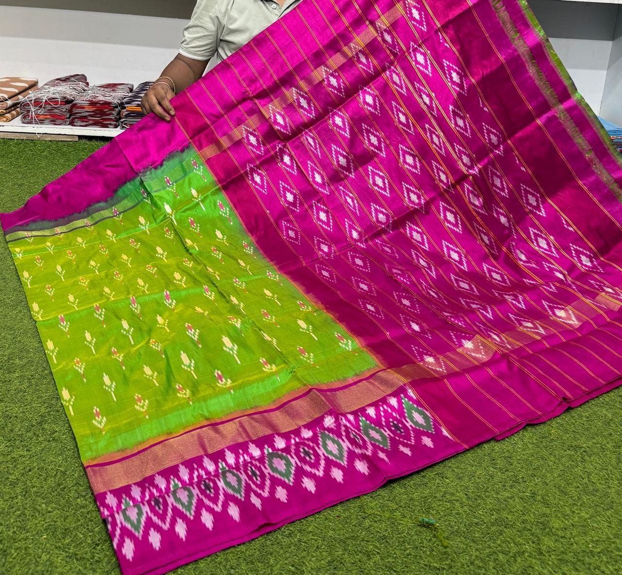 Lightweight Ikat Silk - PSRGO26-LSWBDTFDD-86