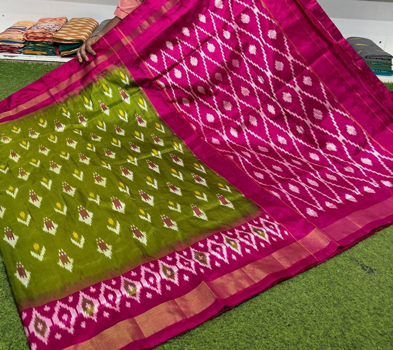 Lightweight Ikat Silk - PSRGO29-LSWBDTFDD-15