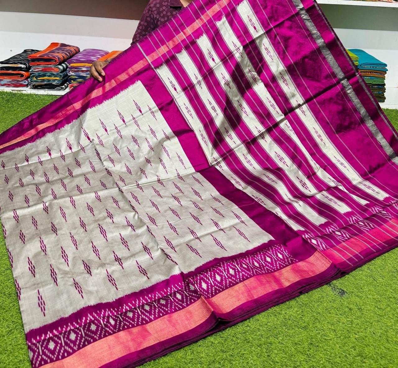 Light Weight Silk Saree - PSRGY25-LSWBDTDDC-35