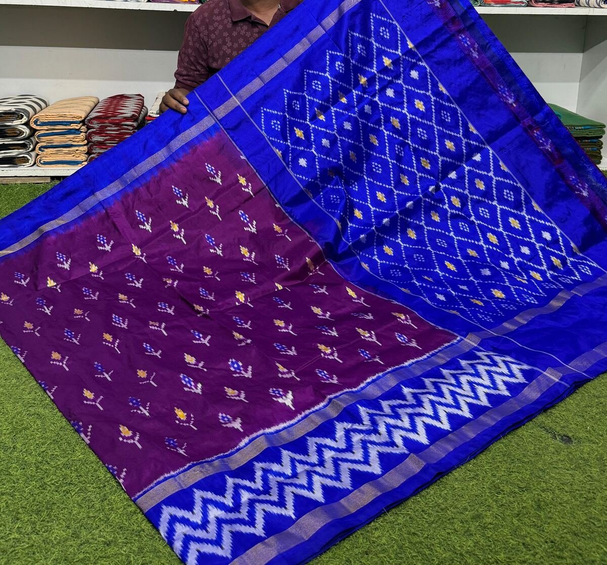 Light Weight Silk Saree - PSRGY31-LSWBDTDDC-03