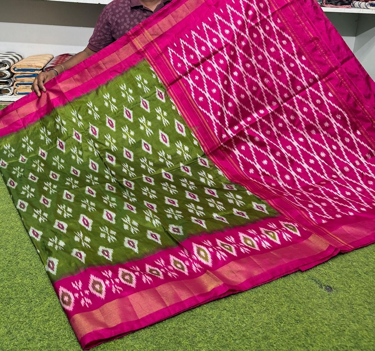 Light Weight Silk Saree - PSRGY31-LSWBDTDDC-05