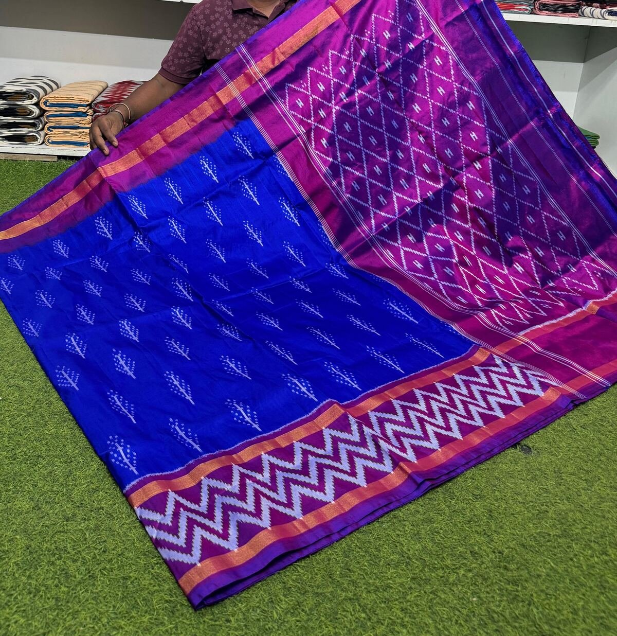 Light Weight Silk Saree - PSRGY31-LSWBDTDDC-11