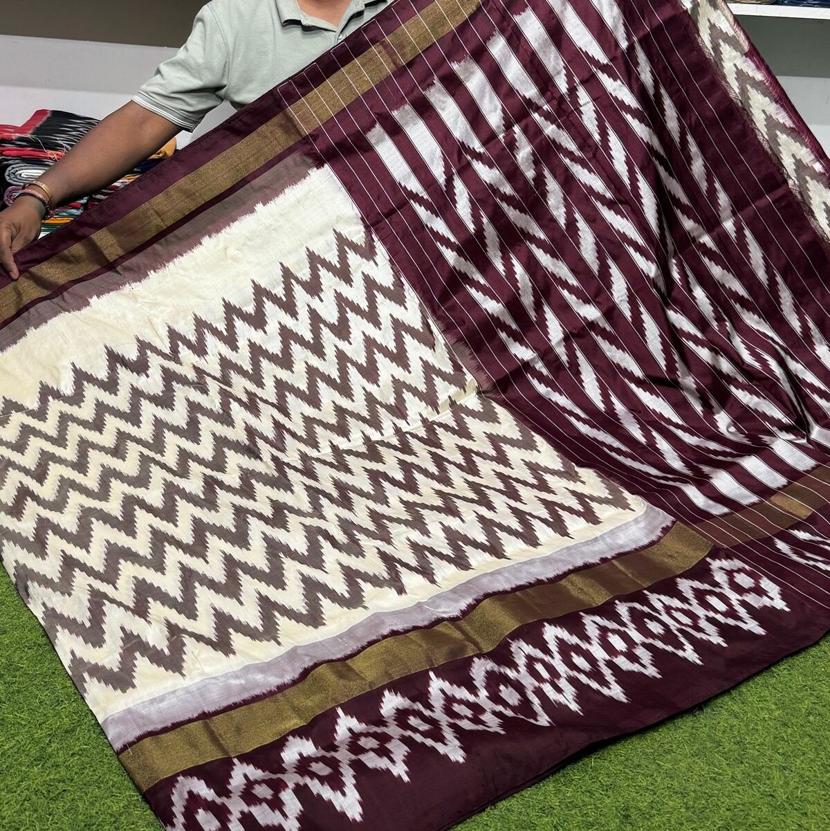 Light Weight Silk Saree - PSRGY31-LSWBDTDDC-28