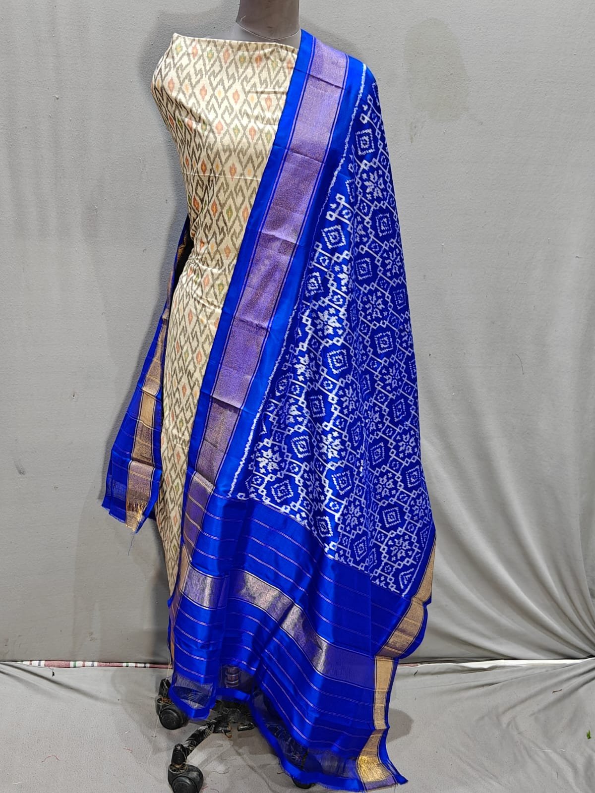 Salwar Set - PGMRL08-SDSTDFXCD-16