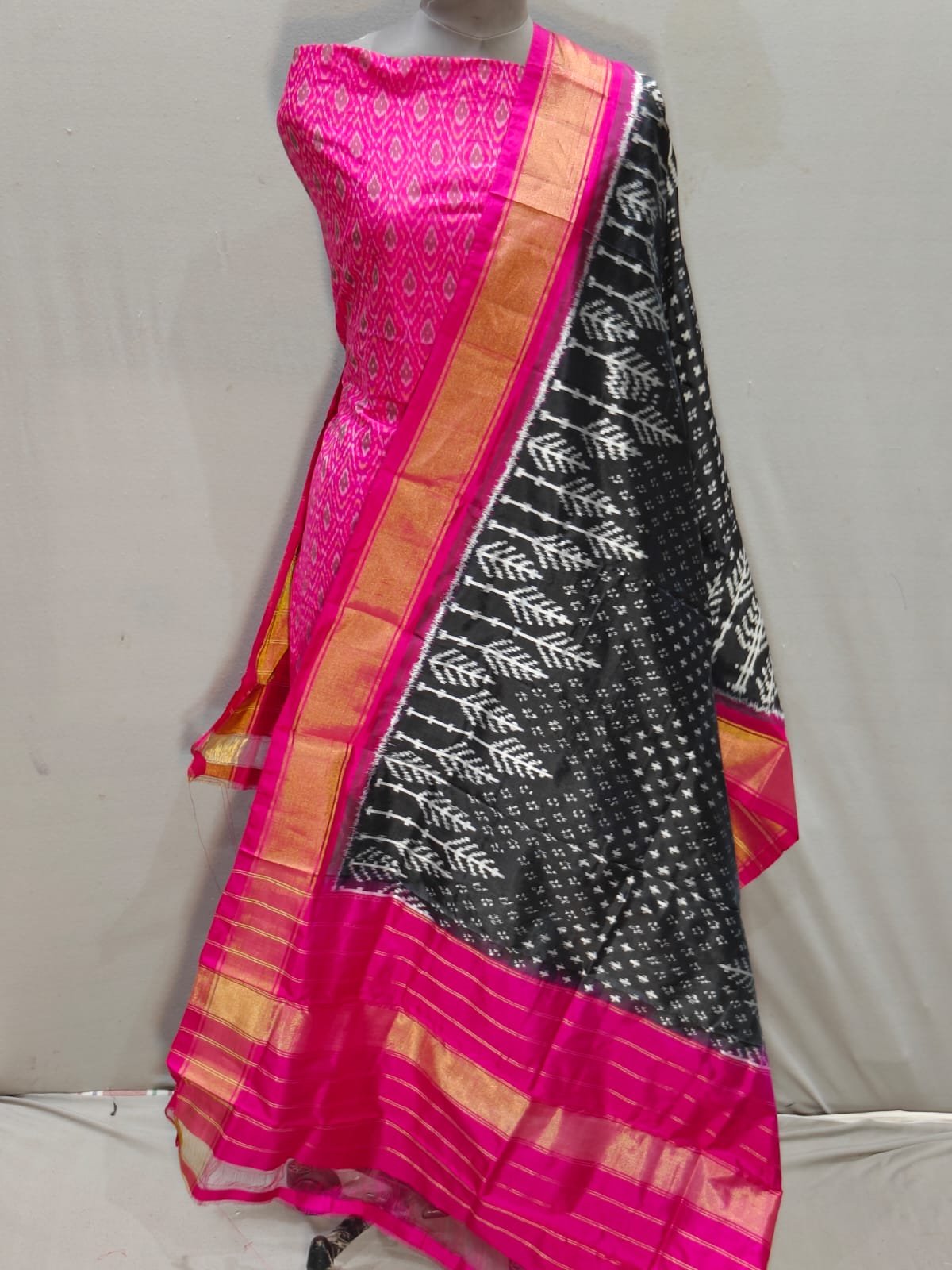 Salwar Set - PGMRL08-SDSTDFXCD-22