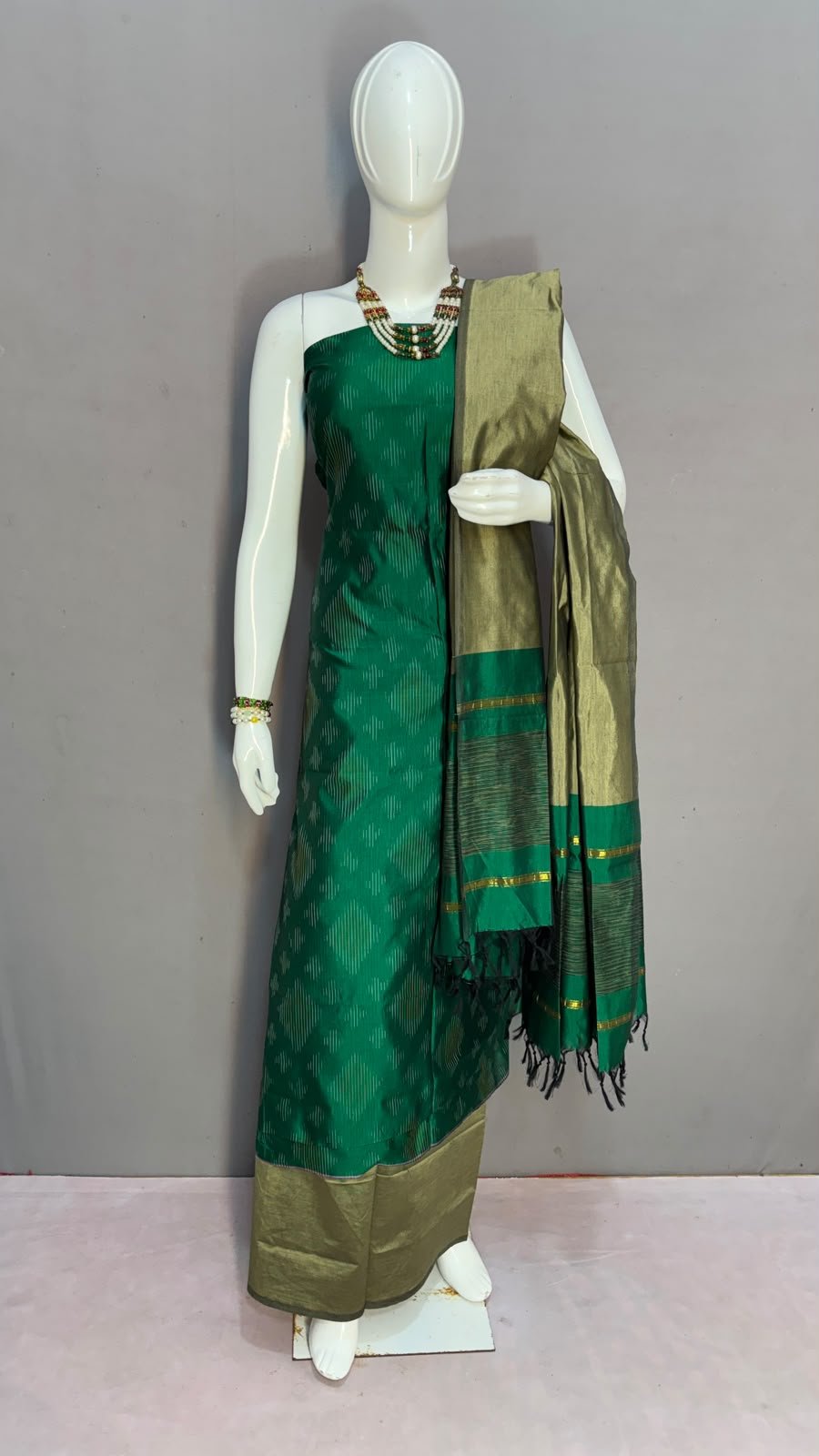 Salwar Set - PKHSO18-SCSMDIICD-18