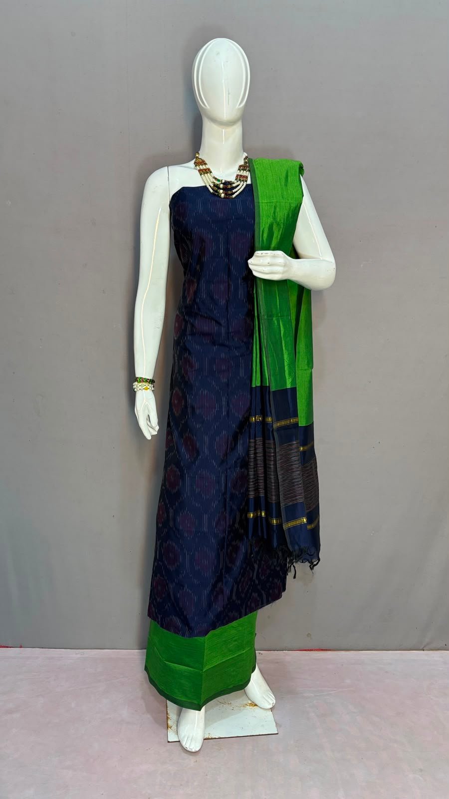Salwar Set - PKHSO18-SCSMDIICD-46