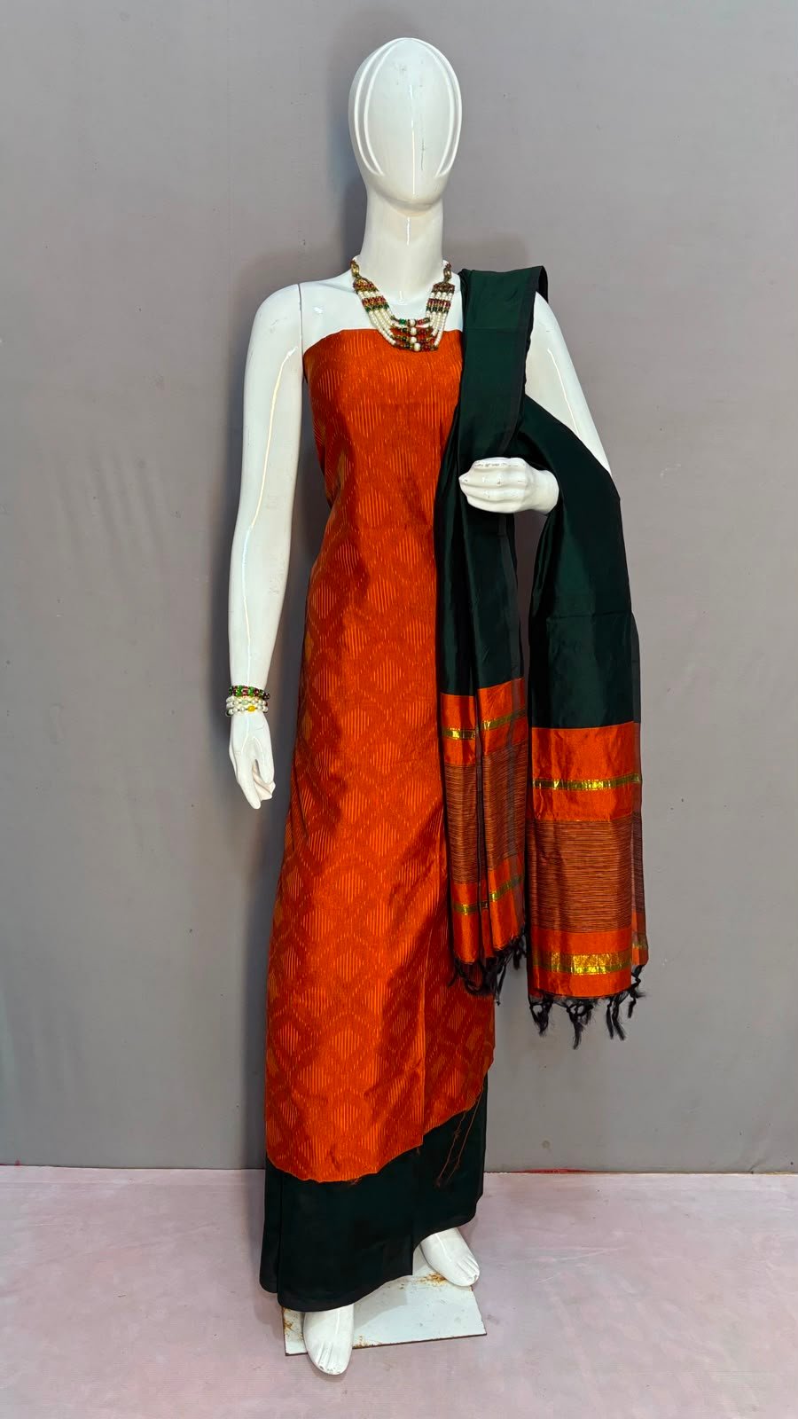 Salwar Set - PKHSO18-SCSMDIICD-48