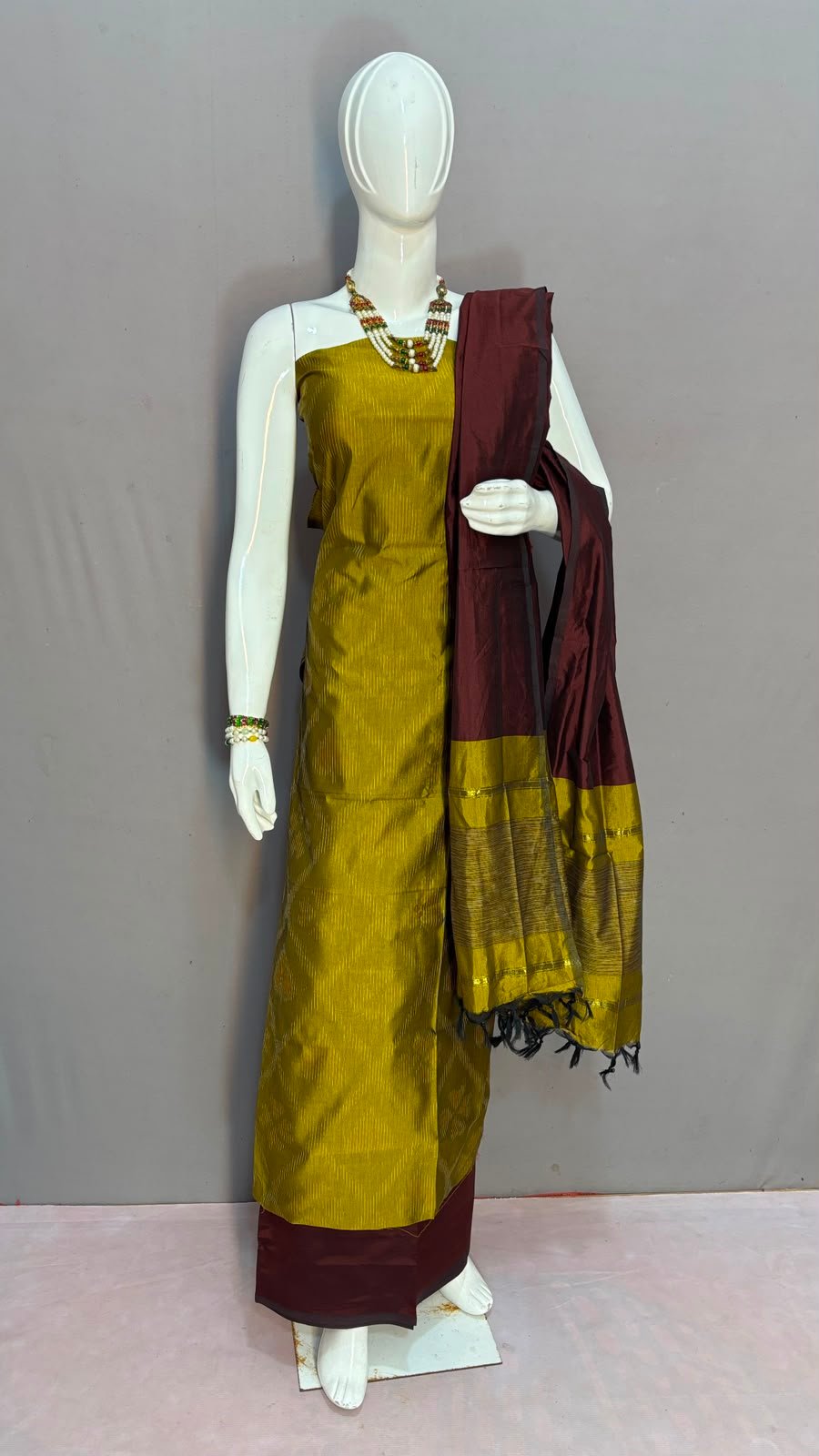 Salwar Set - PKHSO18-SCSMDIICD-49